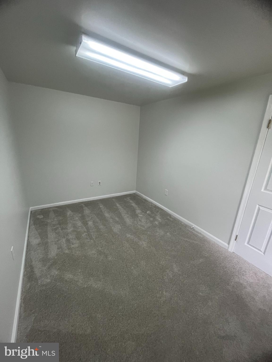 BLACKBURN VILLAGE - Residential Lease