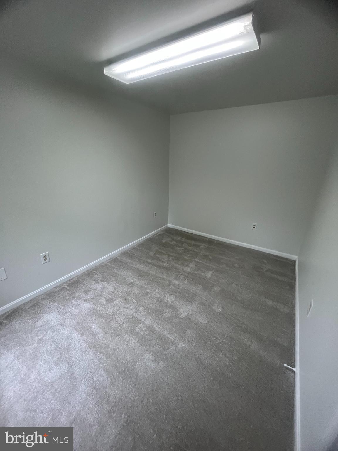 BLACKBURN VILLAGE - Residential Lease