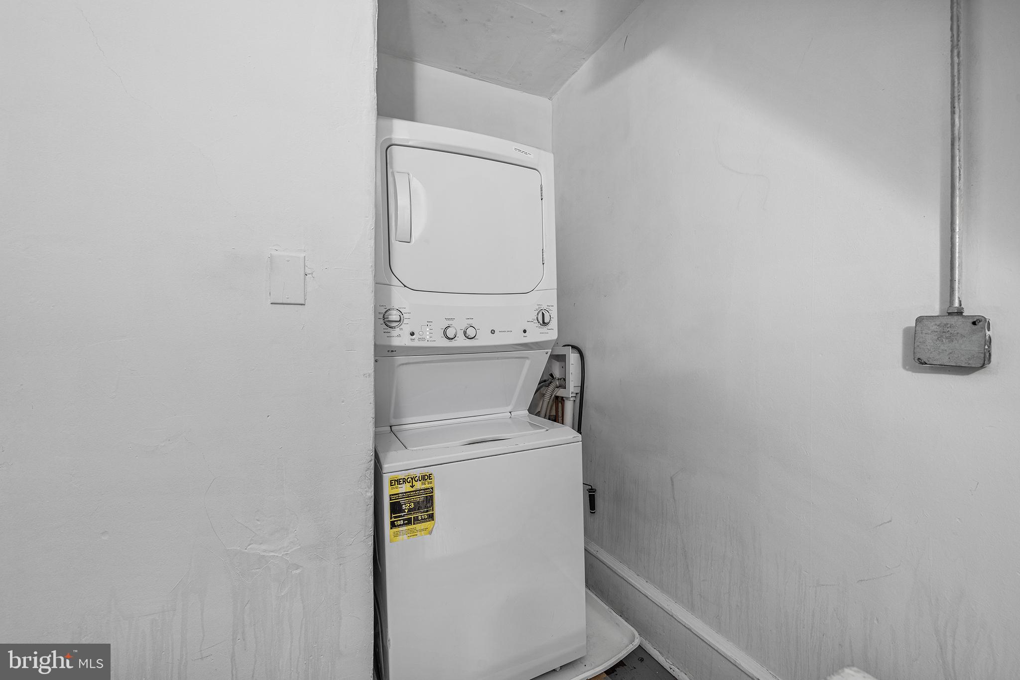 ROXBOROUGH - Residential Lease