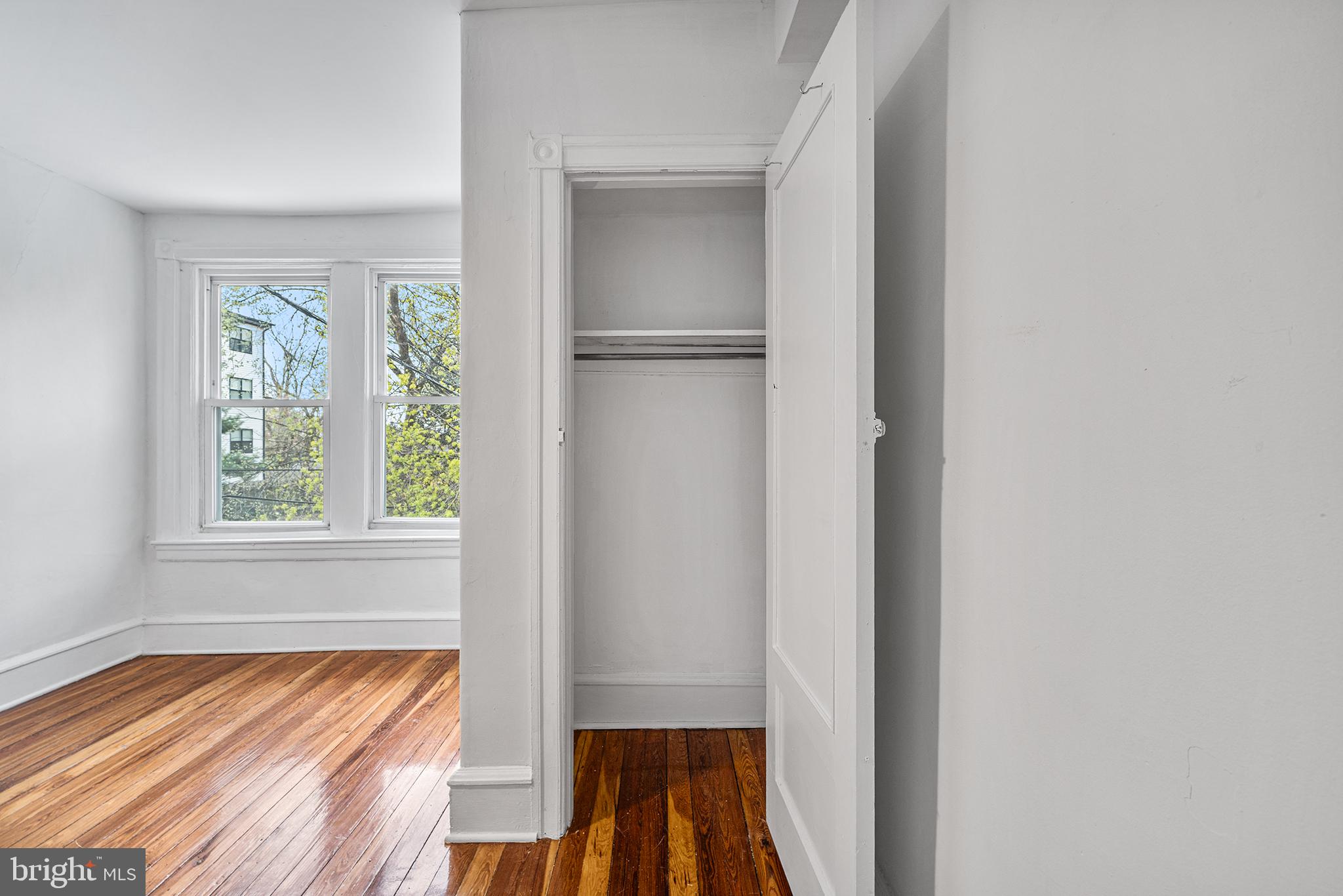 ROXBOROUGH - Residential Lease