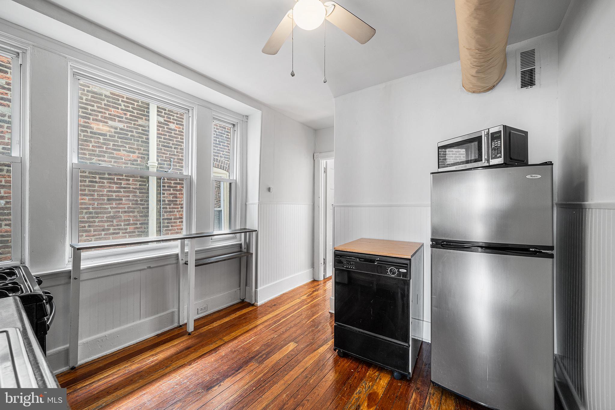 ROXBOROUGH - Residential Lease