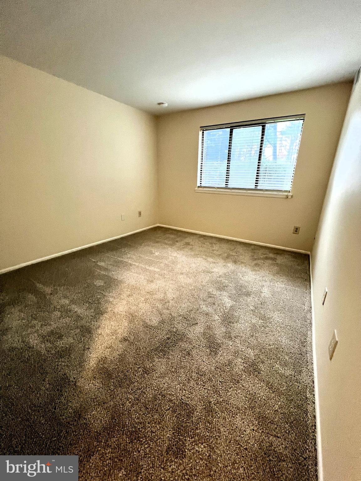 SOUTHGATE CONDO - Residential Lease
