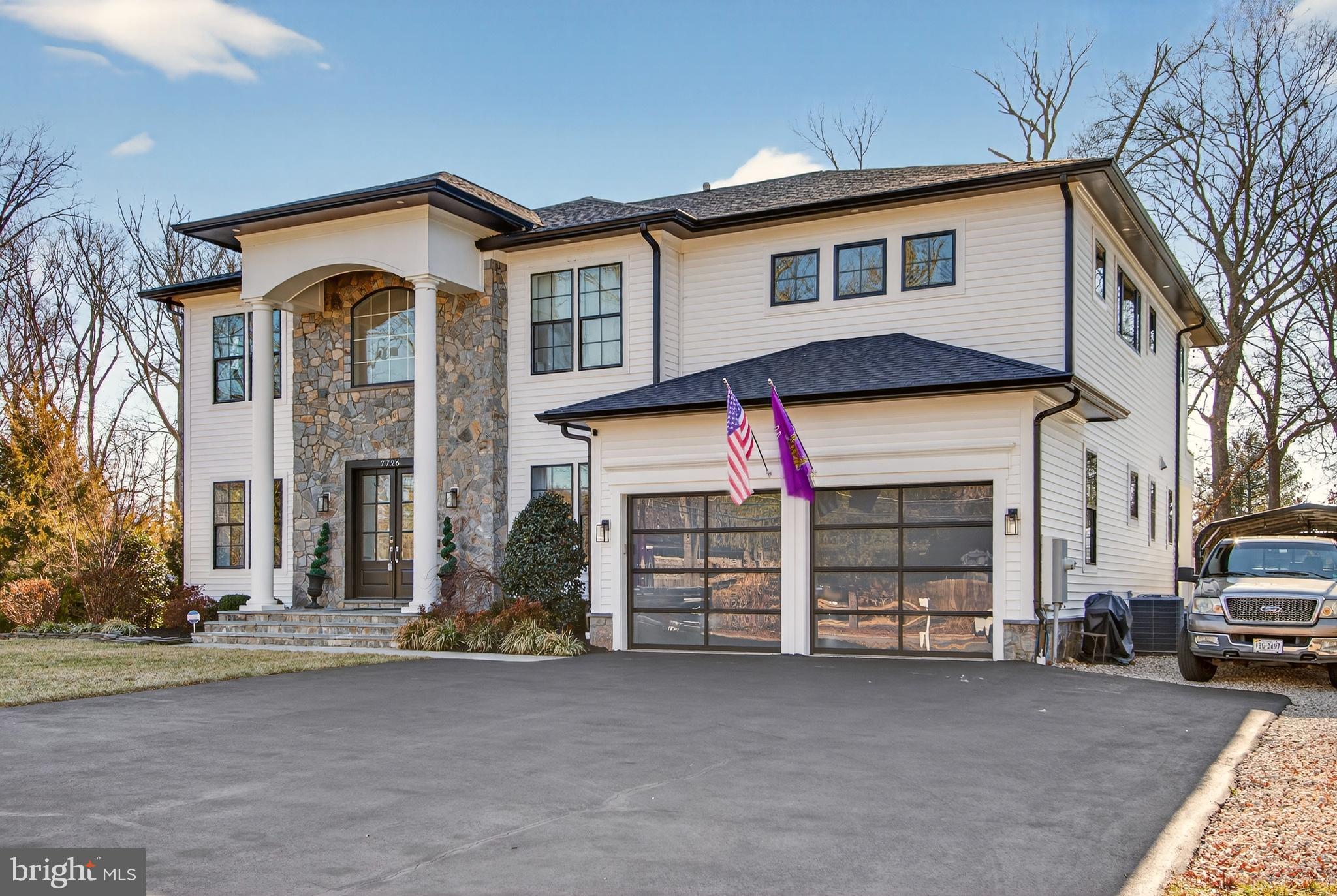 HYBLA VALLEY FARMS - Residential