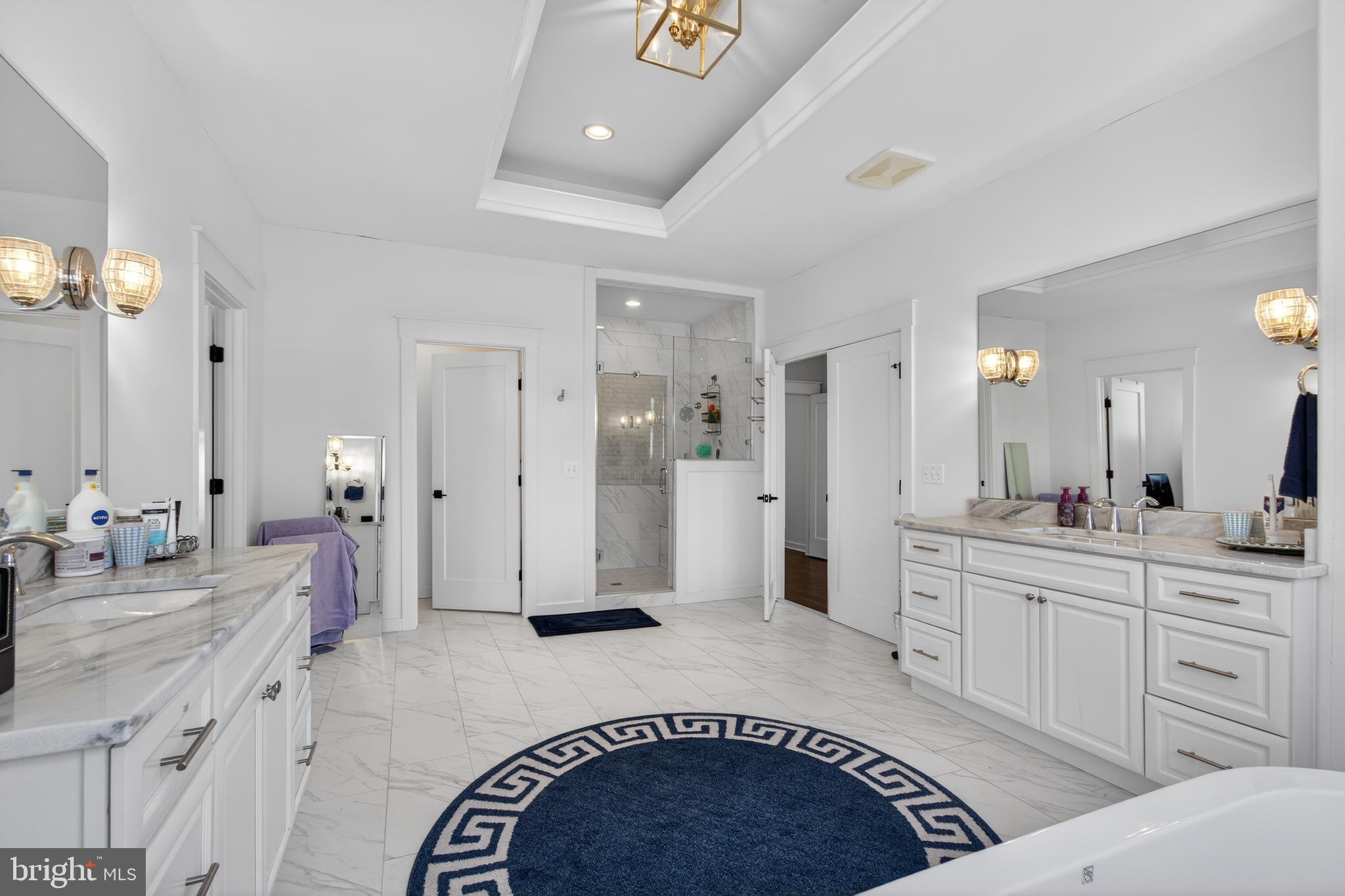 HYBLA VALLEY FARMS - Residential