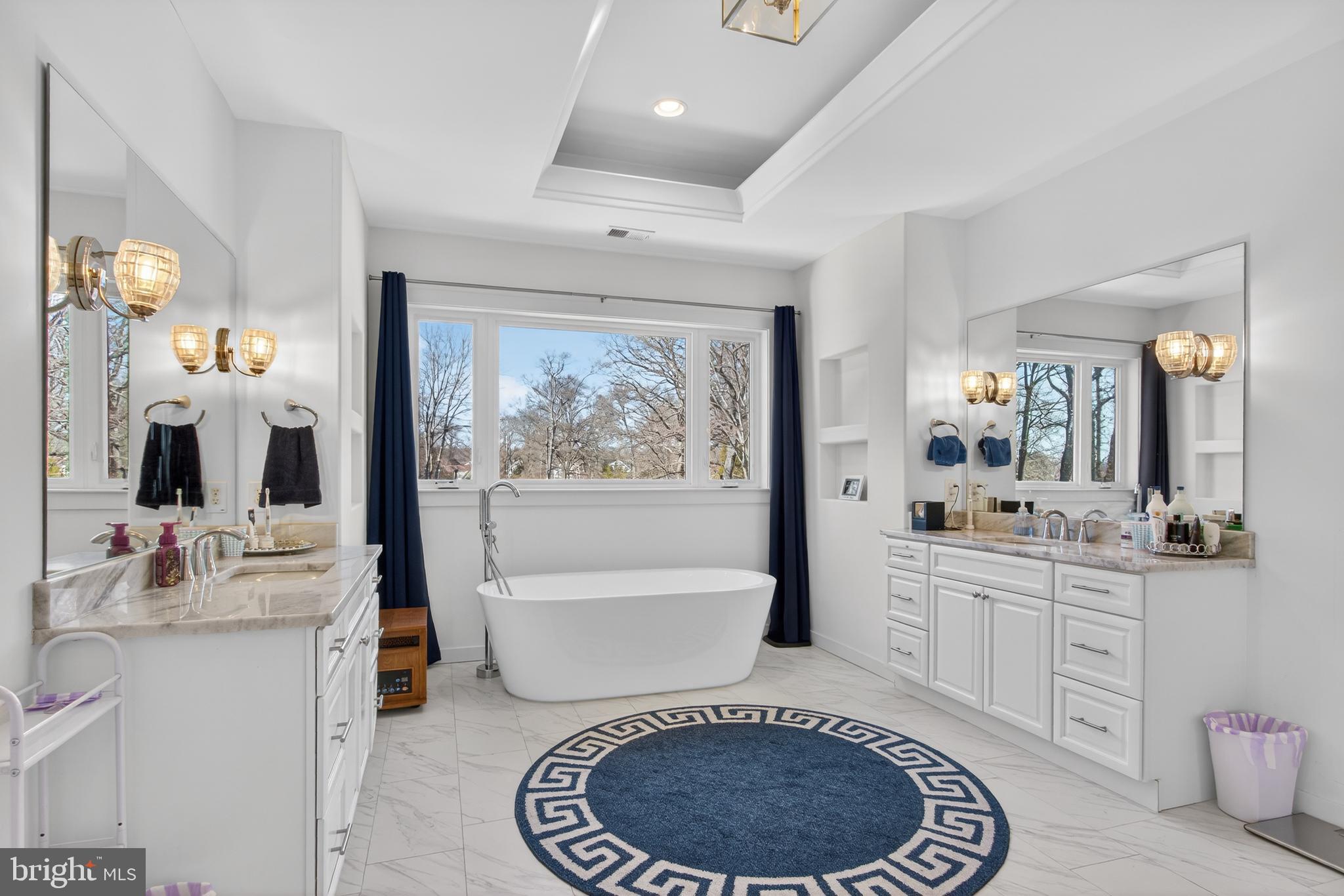 HYBLA VALLEY FARMS - Residential