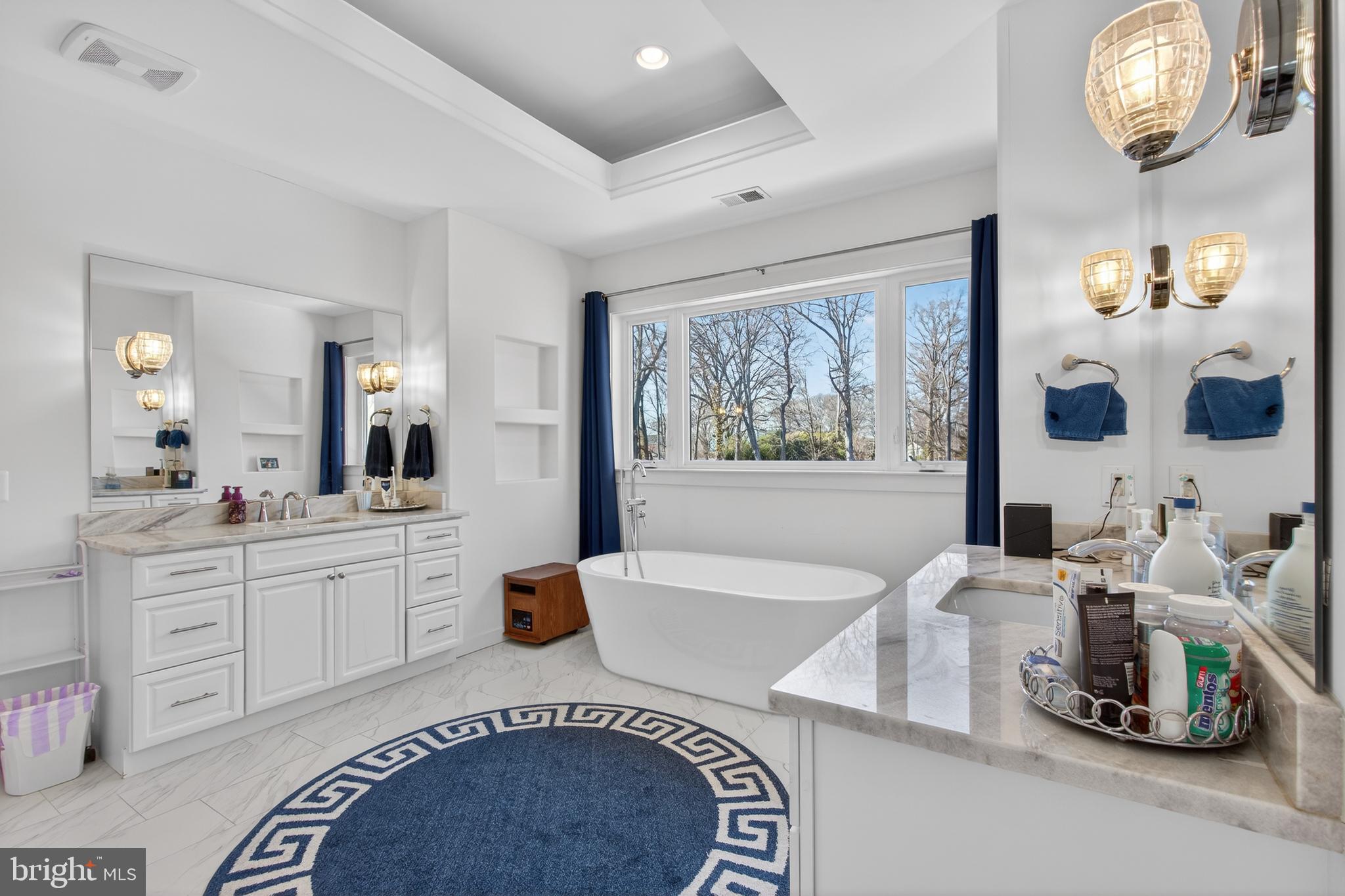 HYBLA VALLEY FARMS - Residential