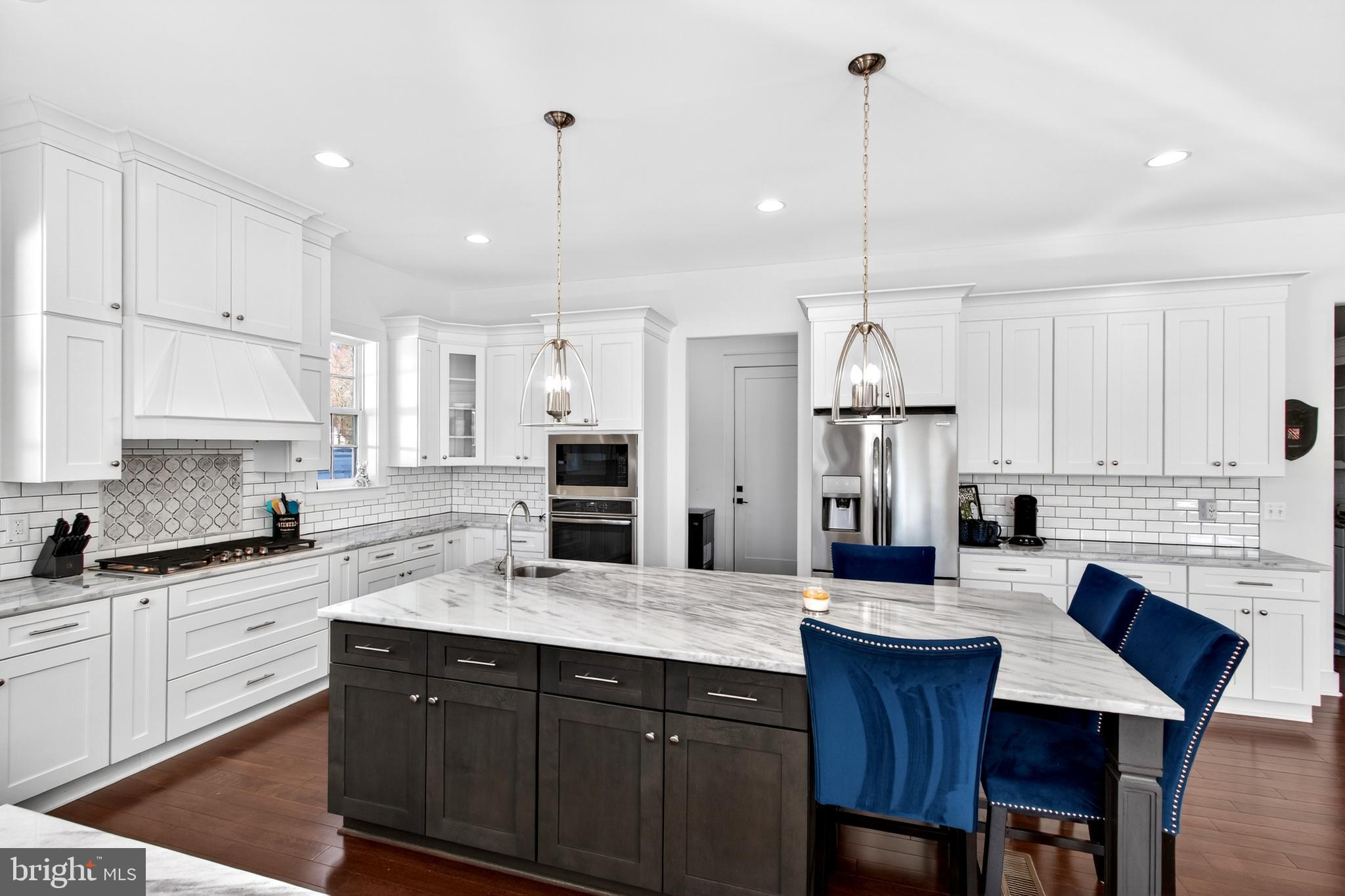 HYBLA VALLEY FARMS - Residential