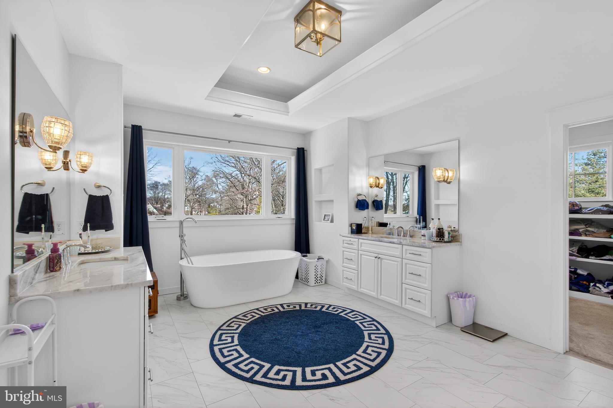 HYBLA VALLEY FARMS - Residential