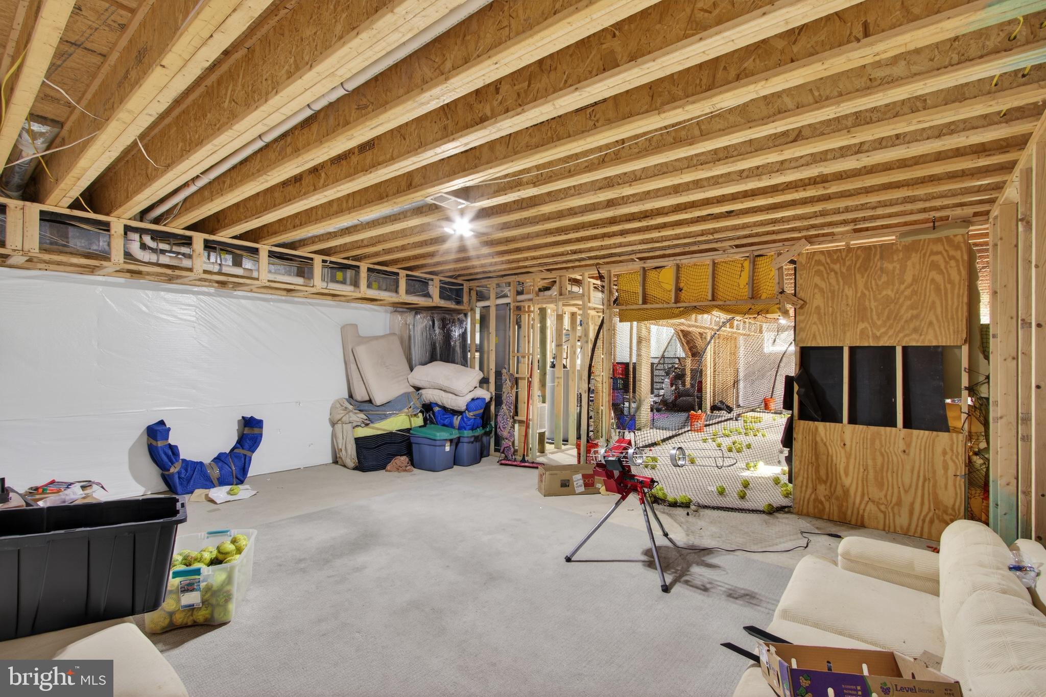 HYBLA VALLEY FARMS - Residential