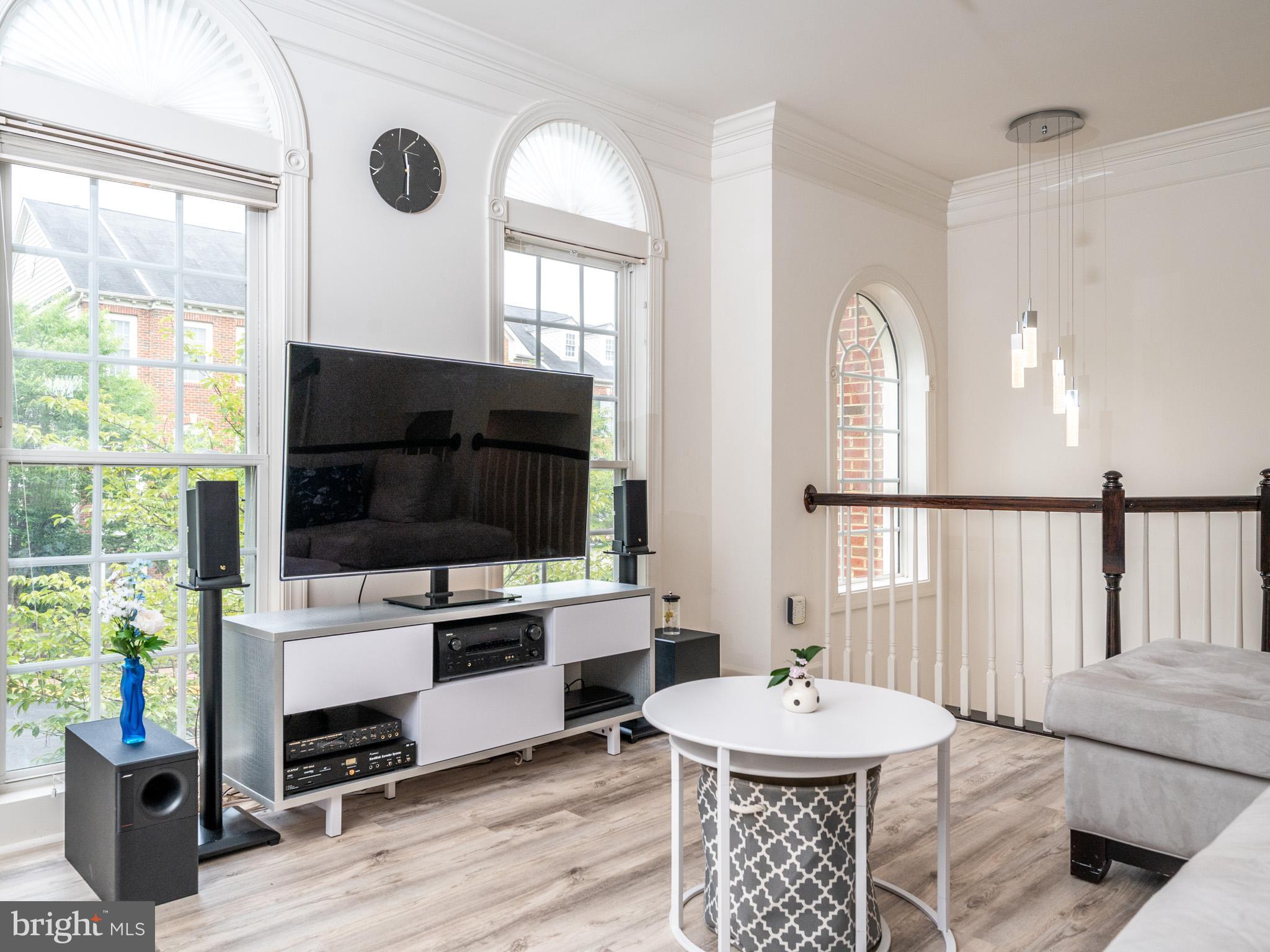 LORTON STATION SOUTH - Residential