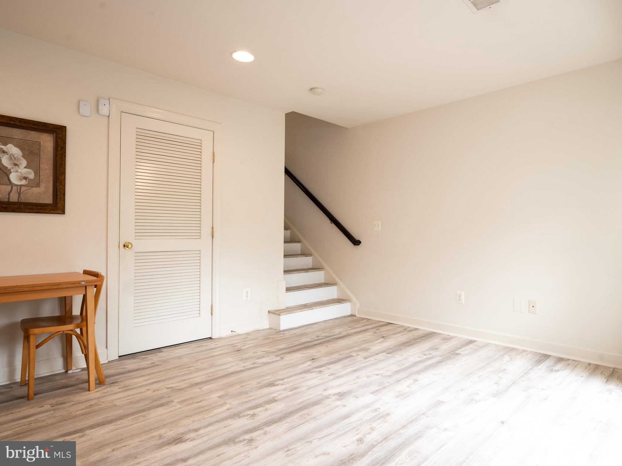 LORTON STATION SOUTH - Residential