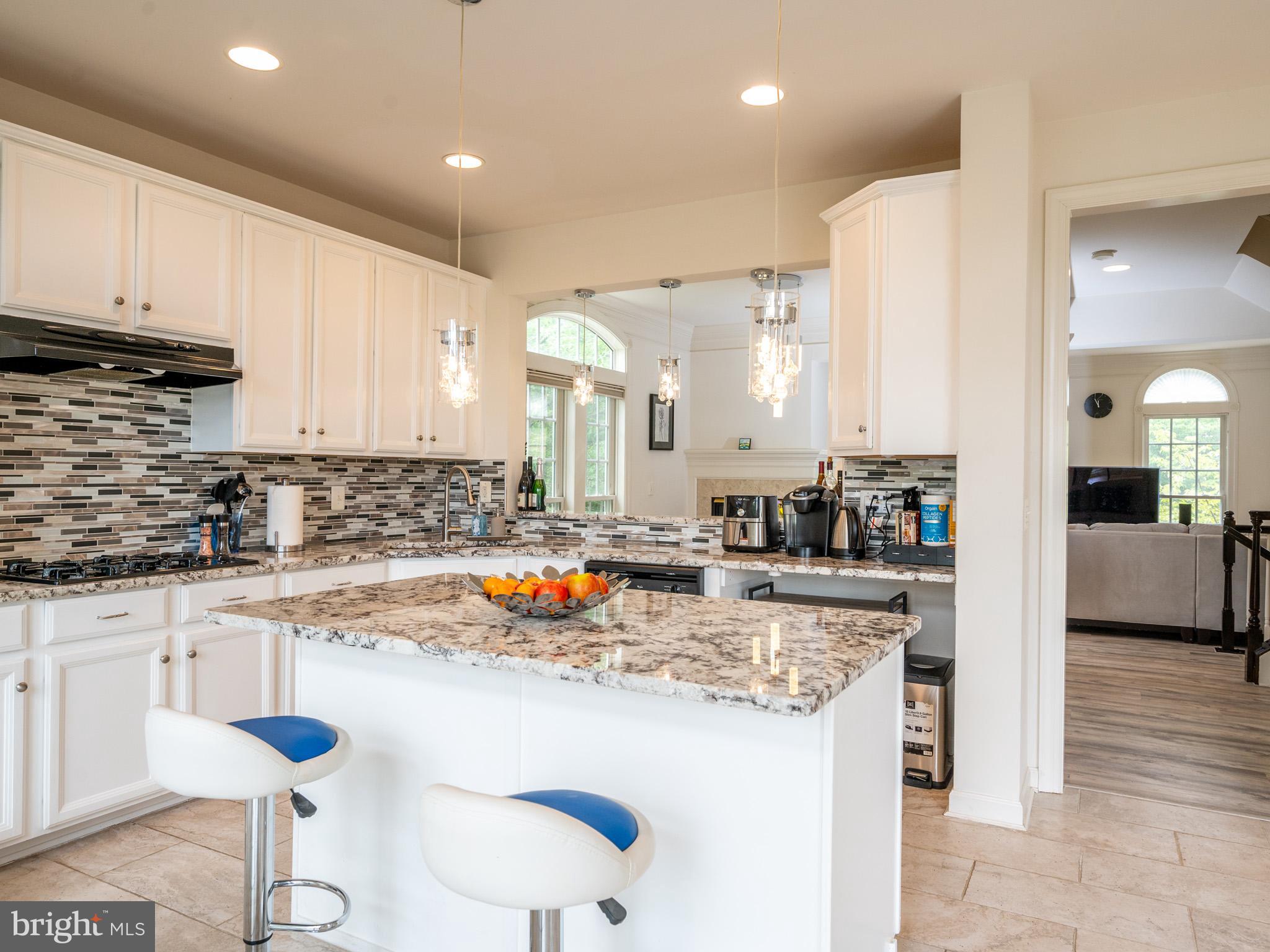 LORTON STATION SOUTH - Residential