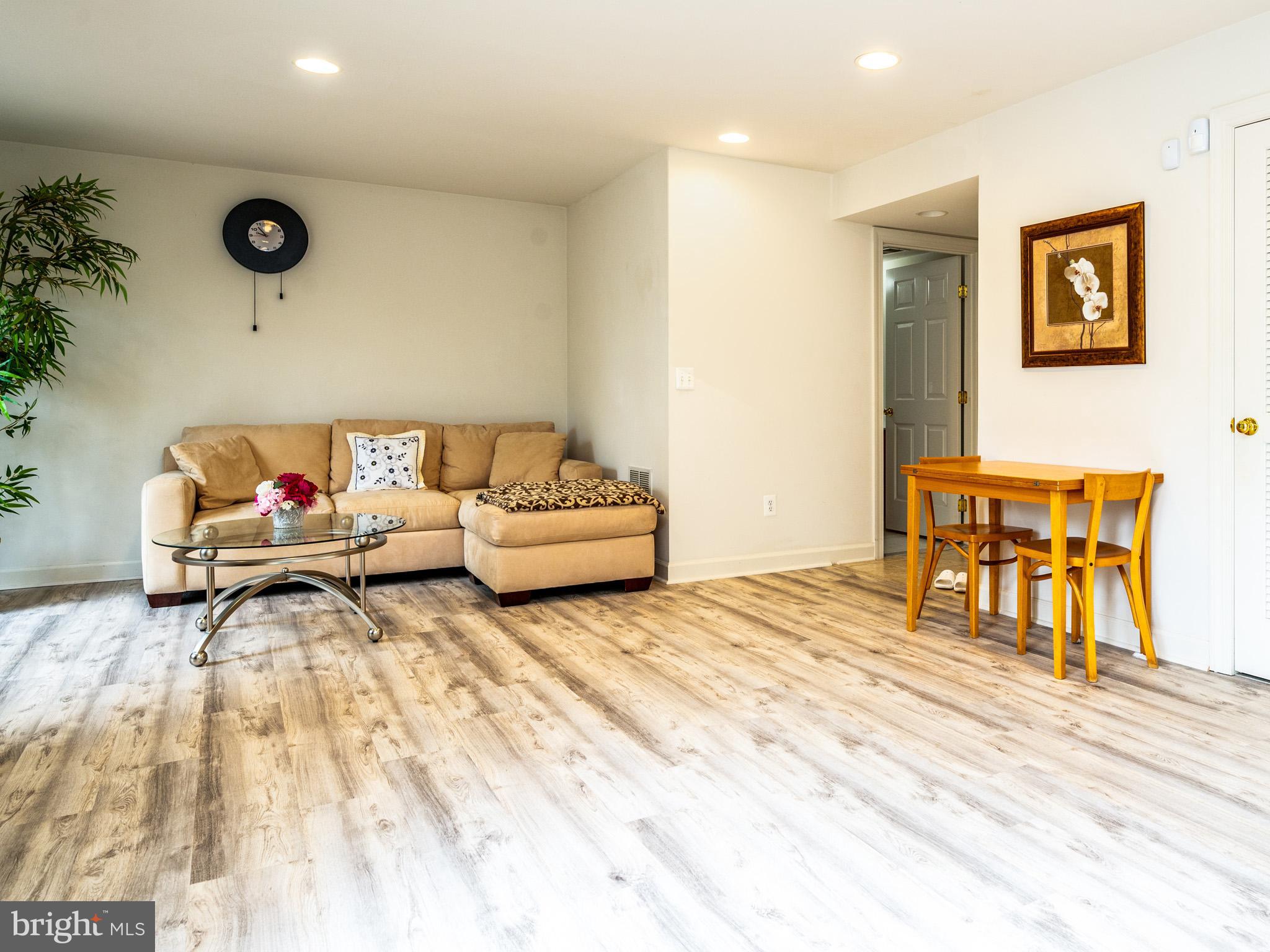 LORTON STATION SOUTH - Residential