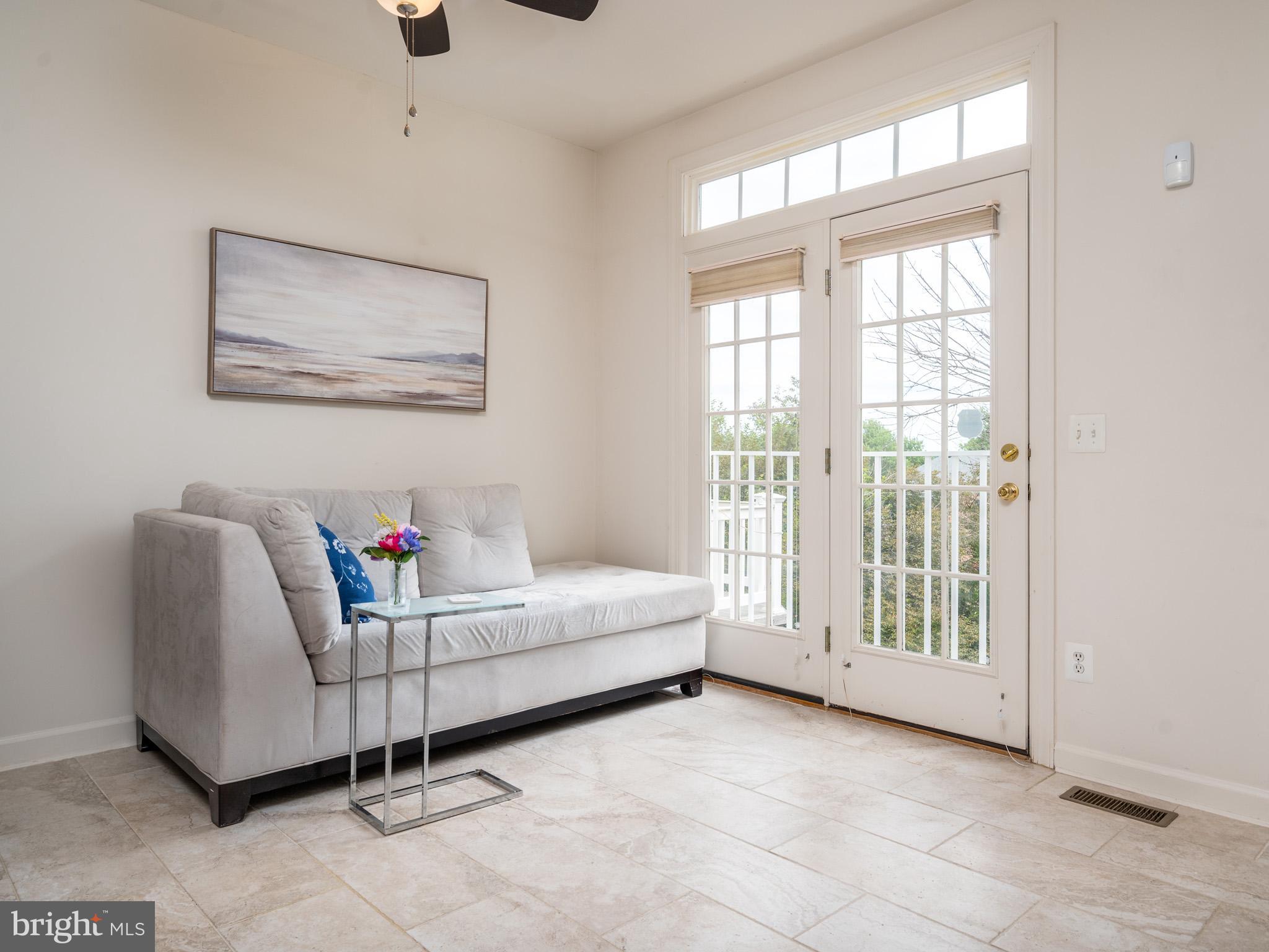 LORTON STATION SOUTH - Residential