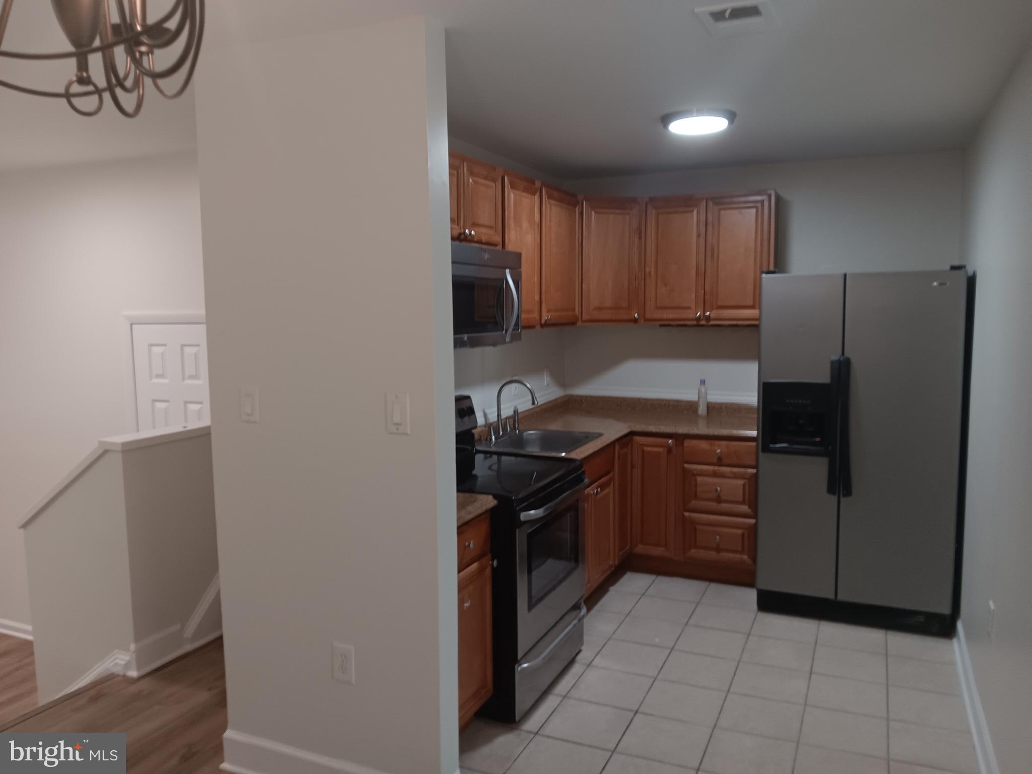 GREENFIELD FARM - Residential Lease