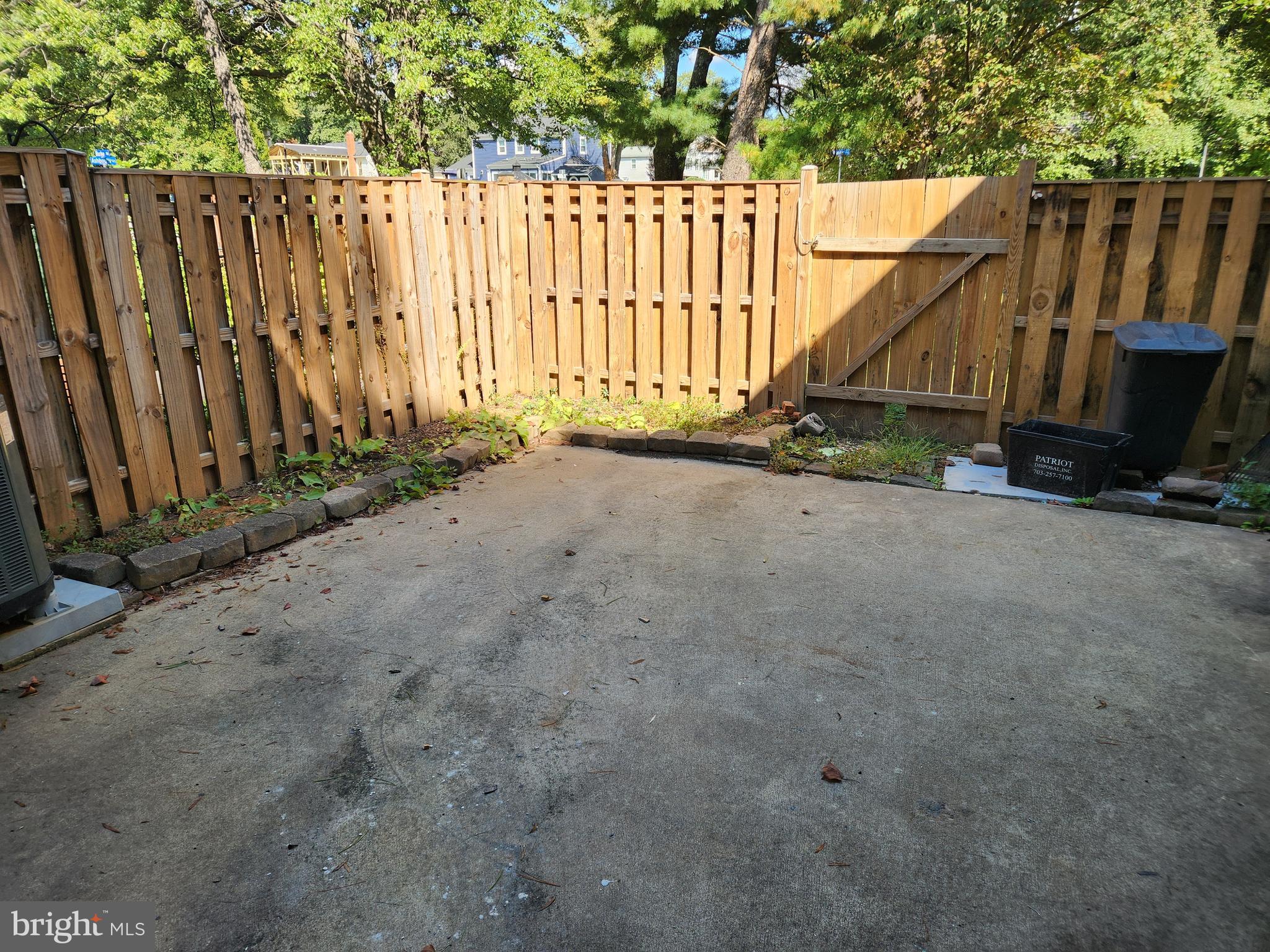 GREENFIELD FARM - Residential Lease