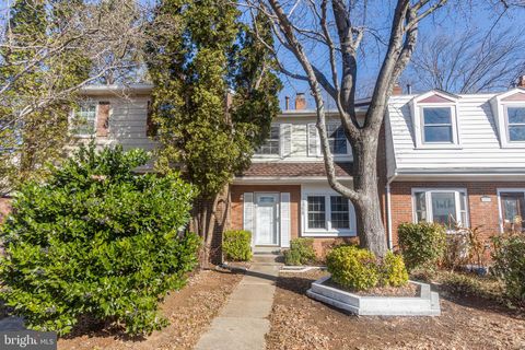 14829 EMBERDALE DRIVE WOODBRIDGE VA 22193