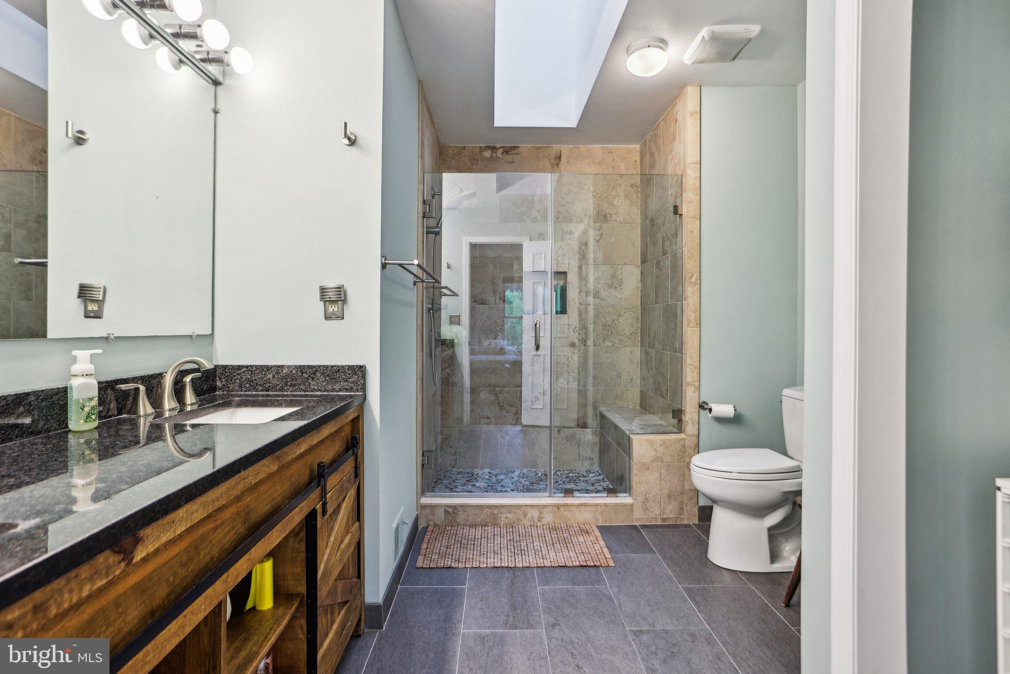 COUNCIL SQUARE - Residential