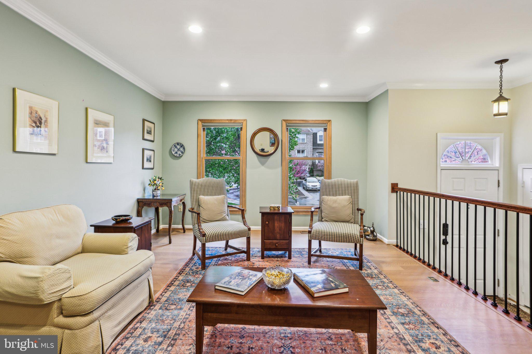 COUNCIL SQUARE - Residential