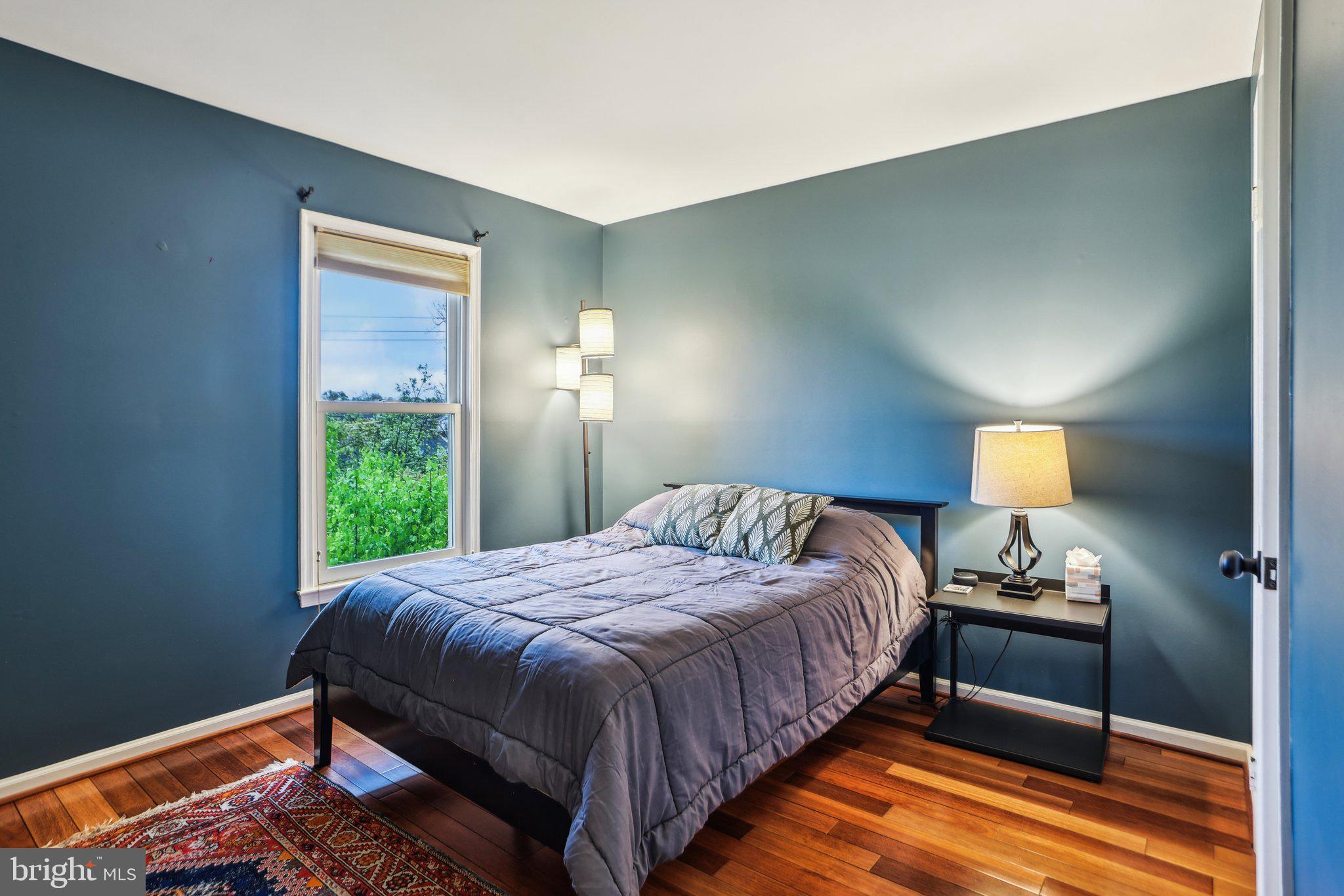 COUNCIL SQUARE - Residential