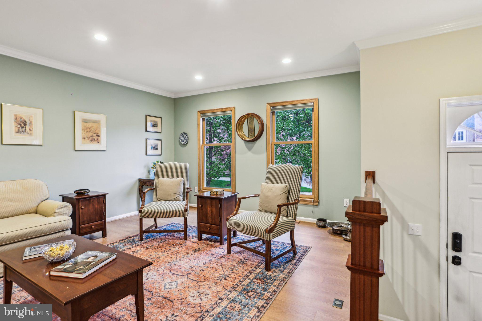 COUNCIL SQUARE - Residential