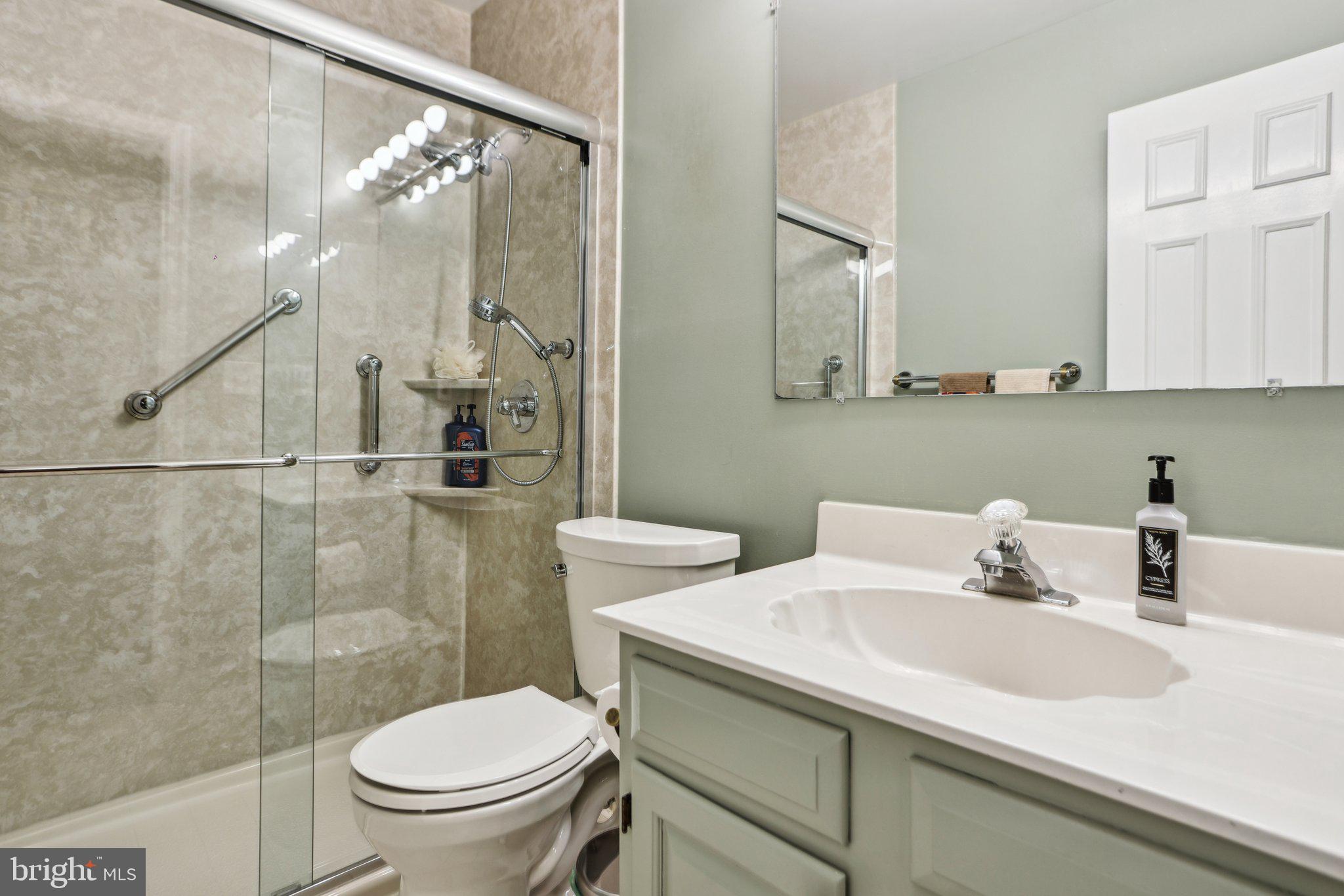 COUNCIL SQUARE - Residential