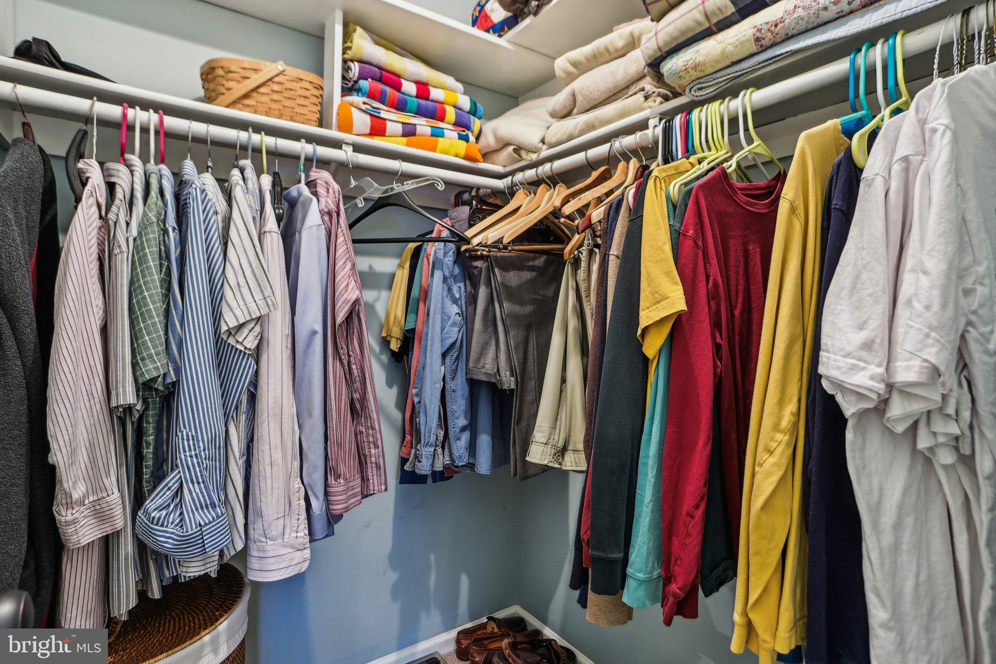 COUNCIL SQUARE - Residential