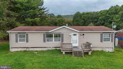 Photo of 85 Ben Titus Road, TAMAQUA, PA 18252 (MLS # PASK2029816)