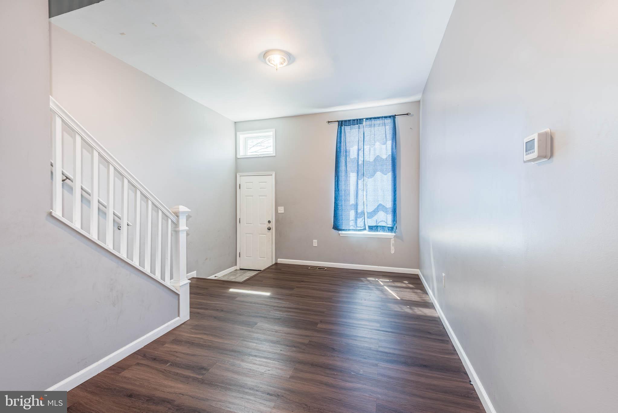 BROADWAY EAST - Residential