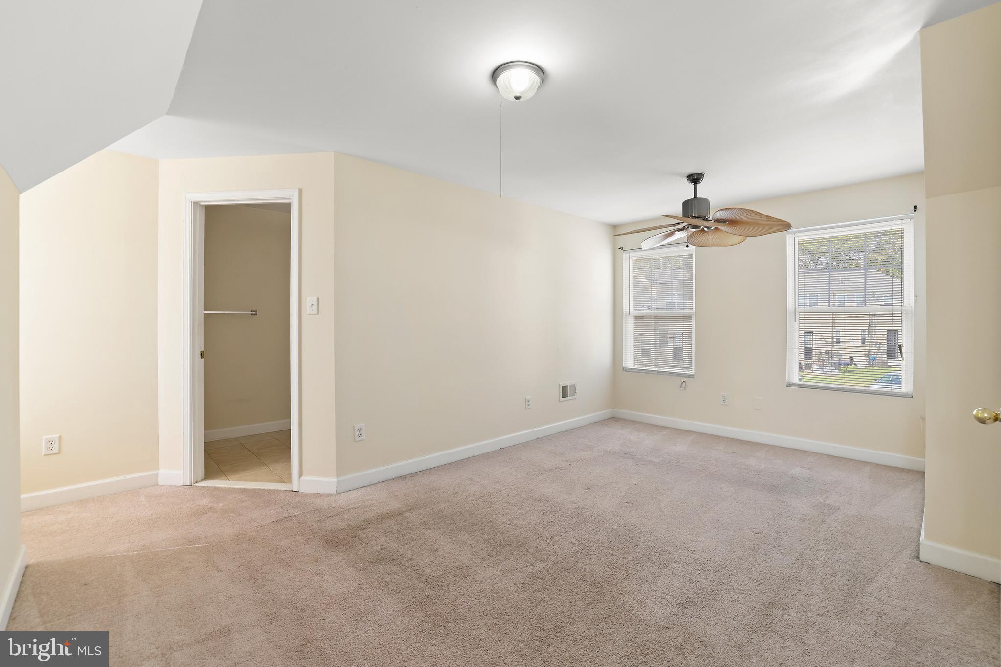 HIGHLAND AT LANDOVER STATION - Residential