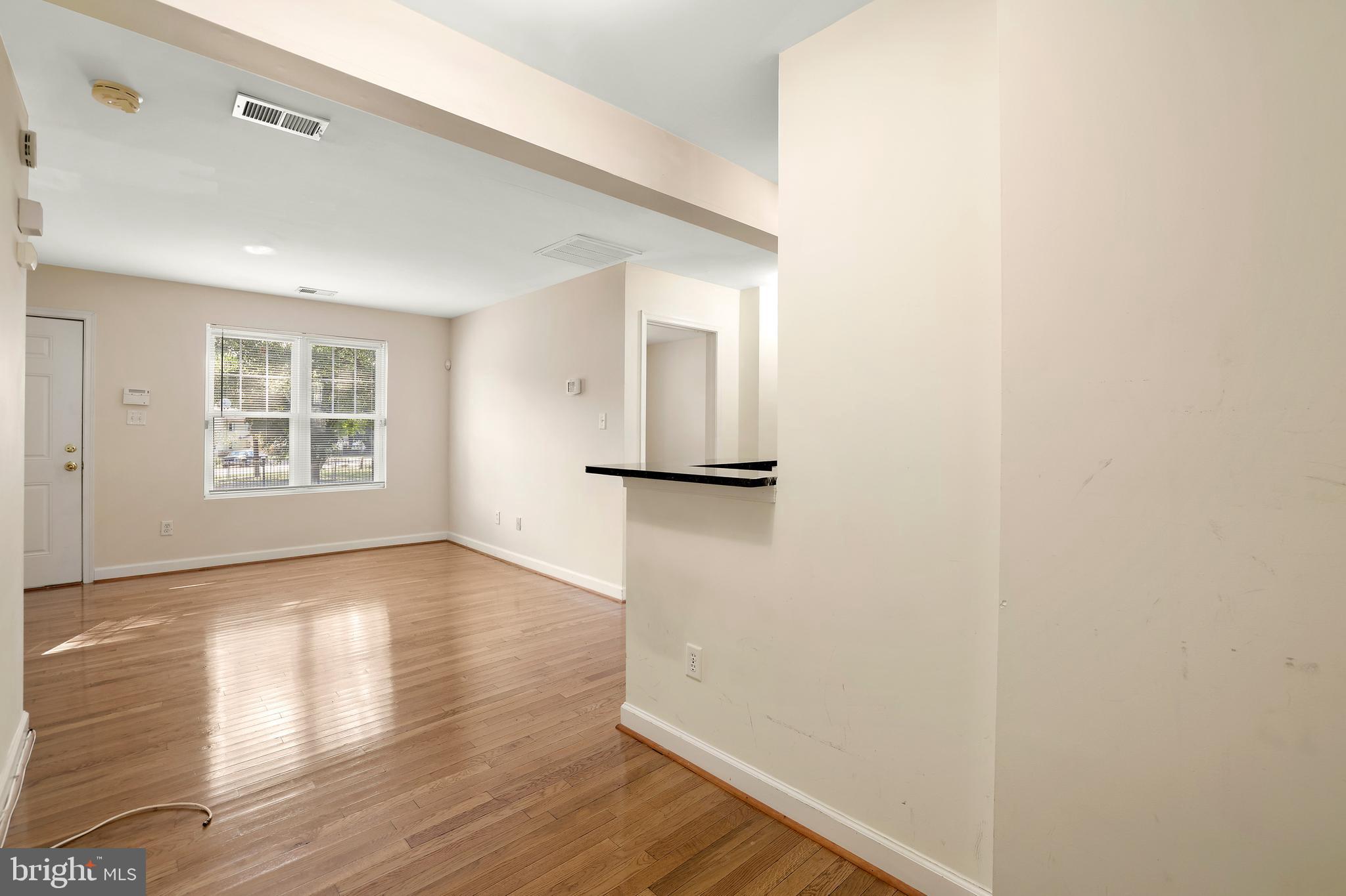 HIGHLAND AT LANDOVER STATION - Residential