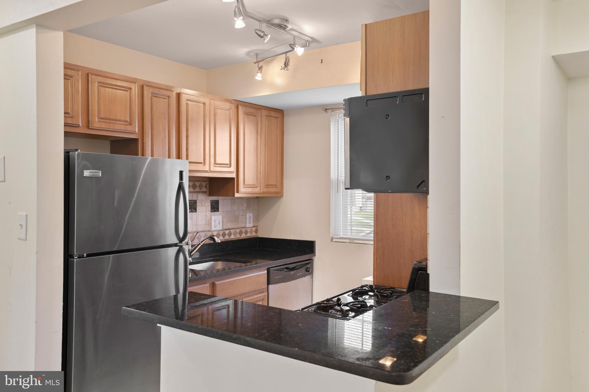 HIGHLAND AT LANDOVER STATION - Residential