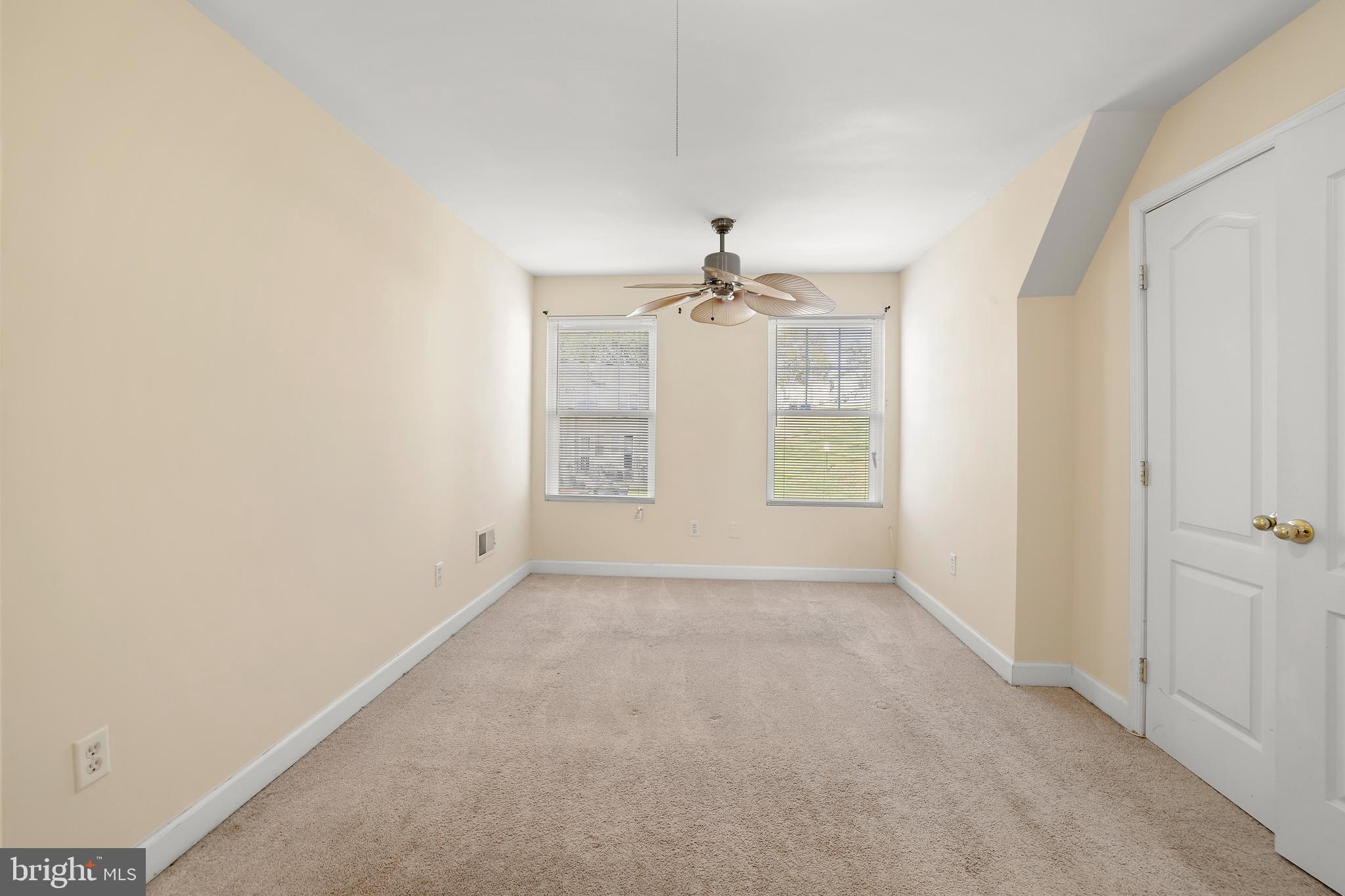 HIGHLAND AT LANDOVER STATION - Residential