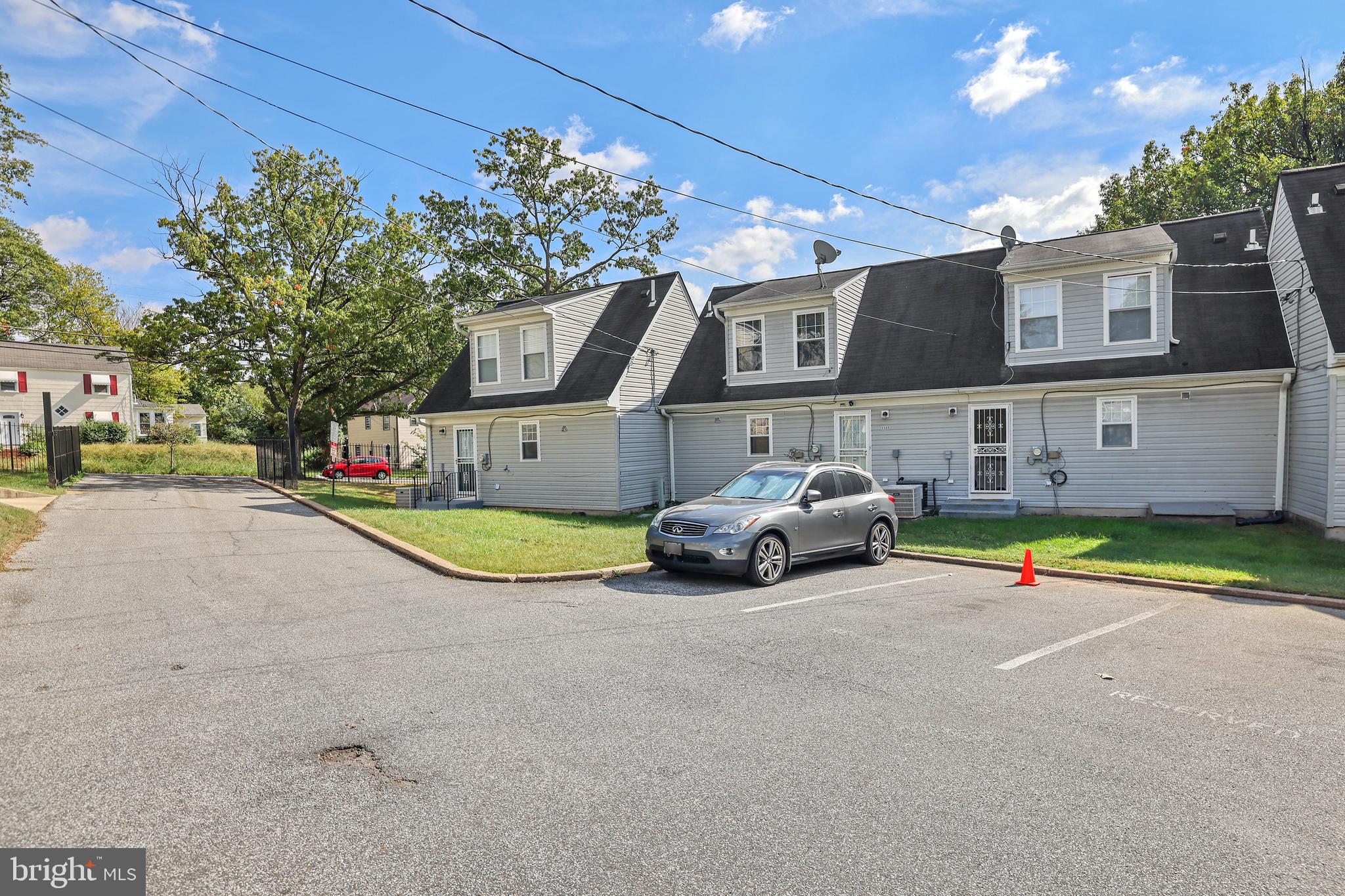 HIGHLAND AT LANDOVER STATION - Residential