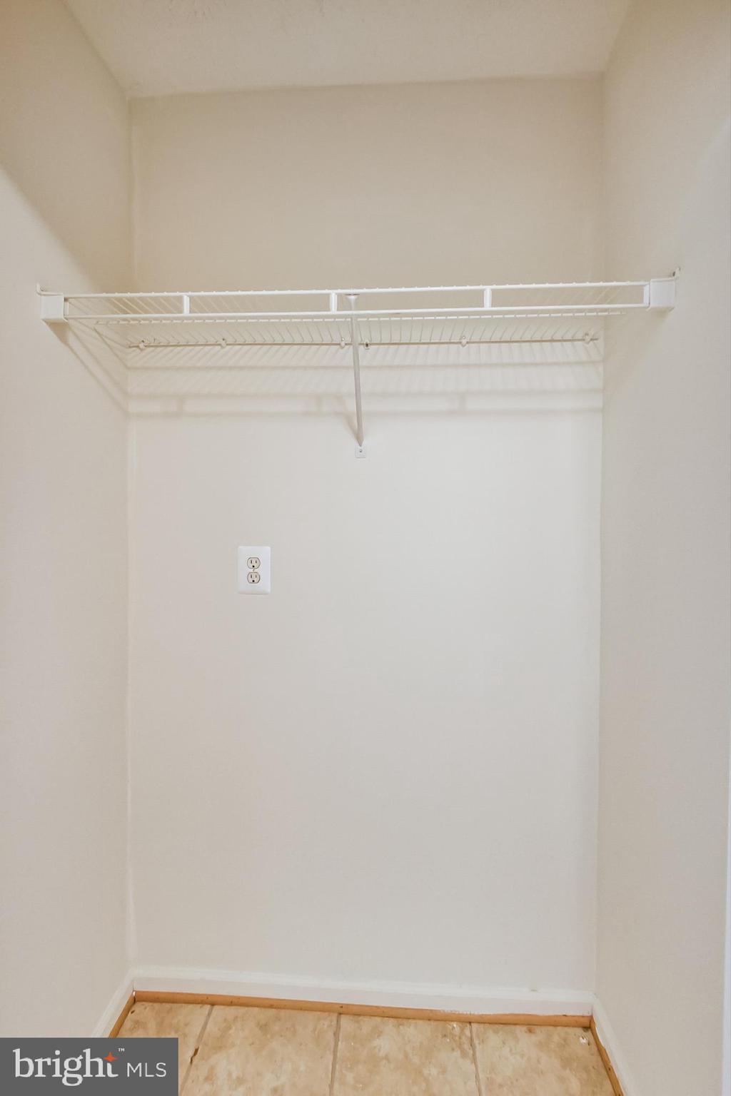 LARGO TOWN CENTER CONDOMINIUMS - Residential Lease