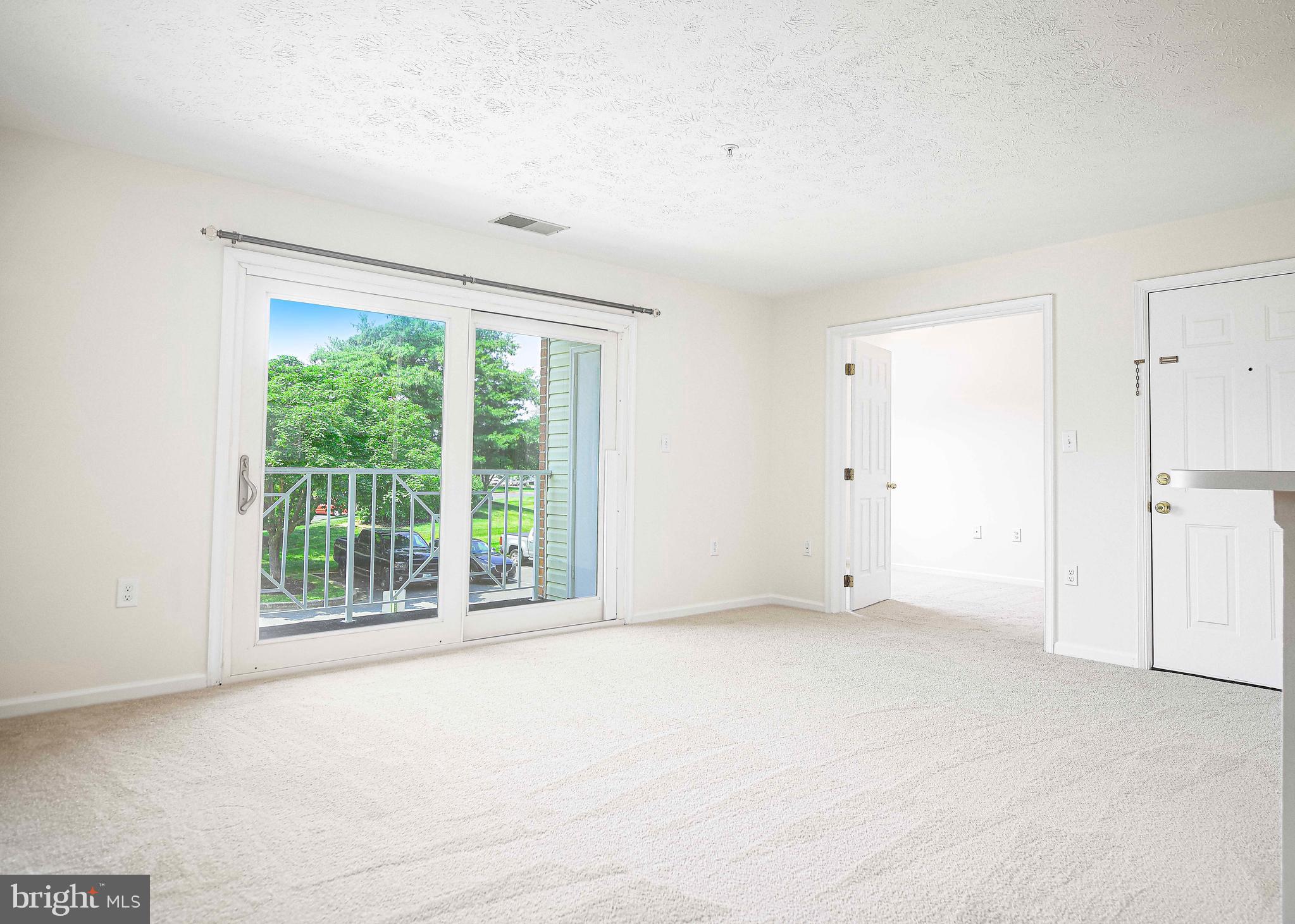 RIVERSIDE - Residential