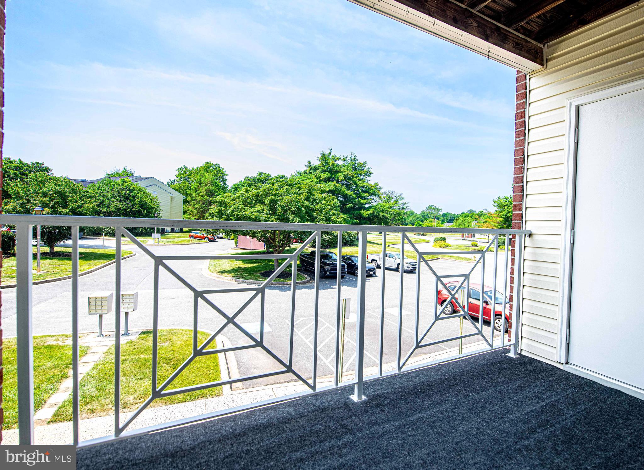 RIVERSIDE - Residential