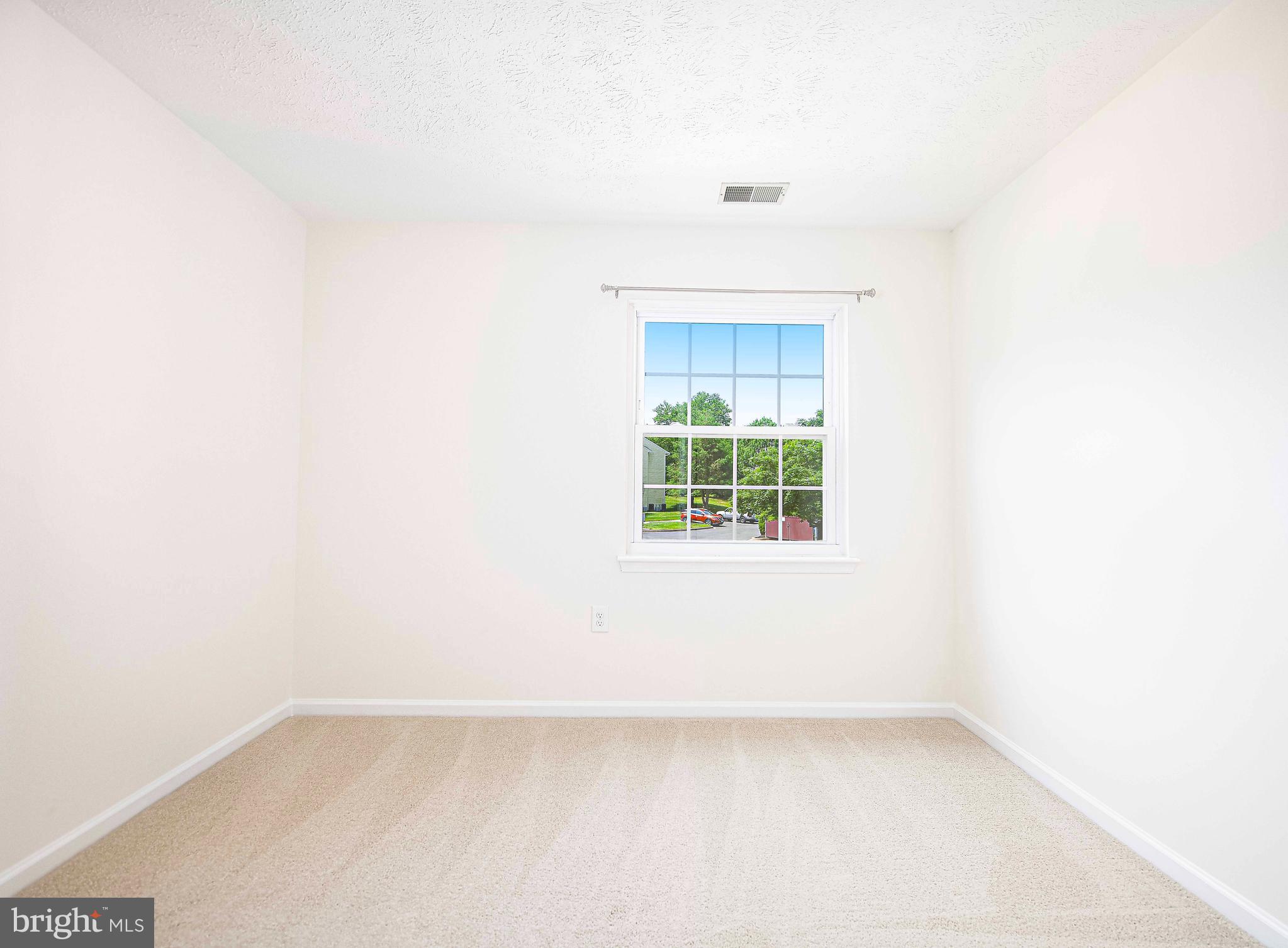 RIVERSIDE - Residential