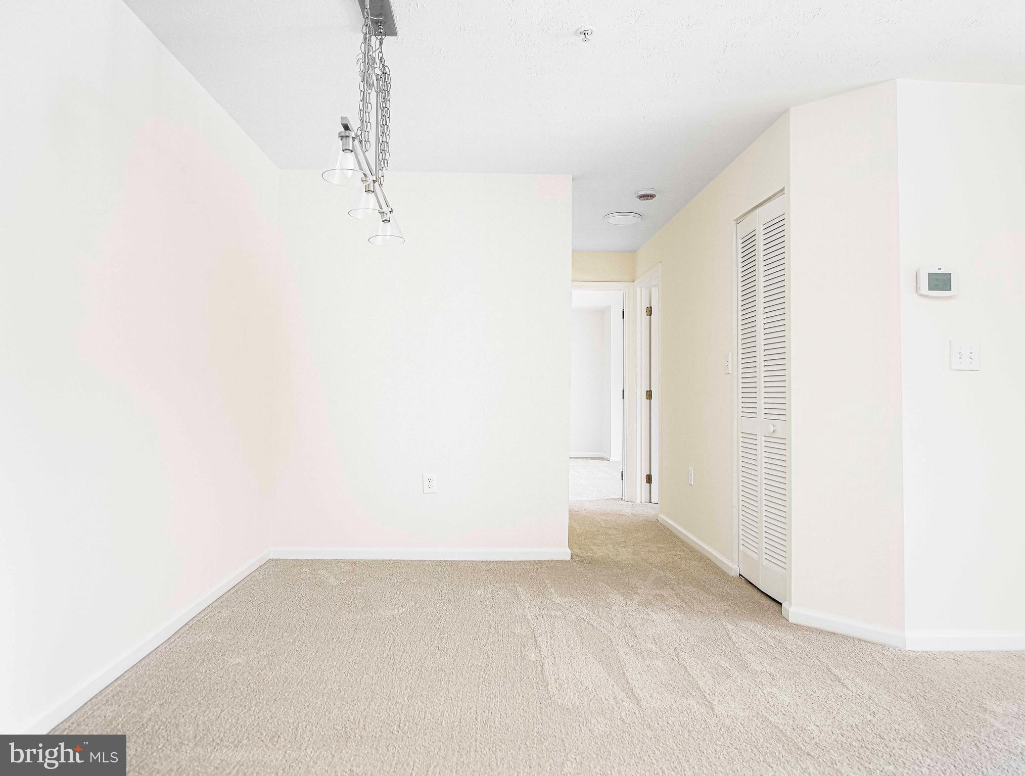 RIVERSIDE - Residential