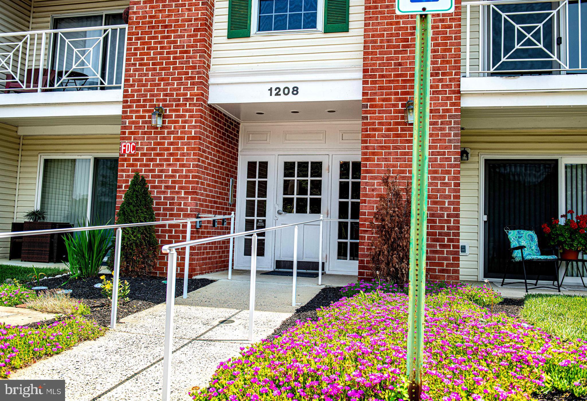 1208 MIST WOOD COURT 204
