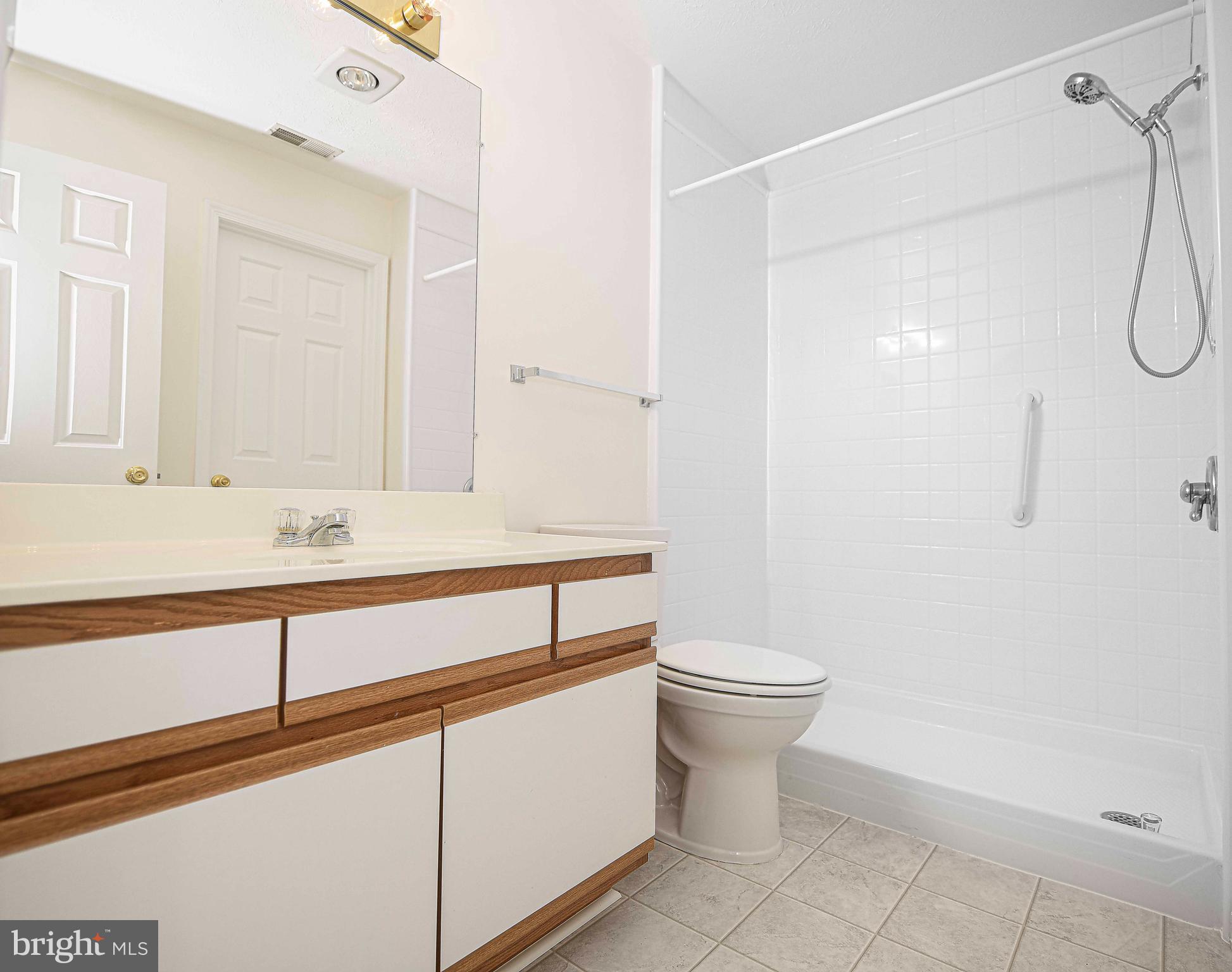 RIVERSIDE - Residential