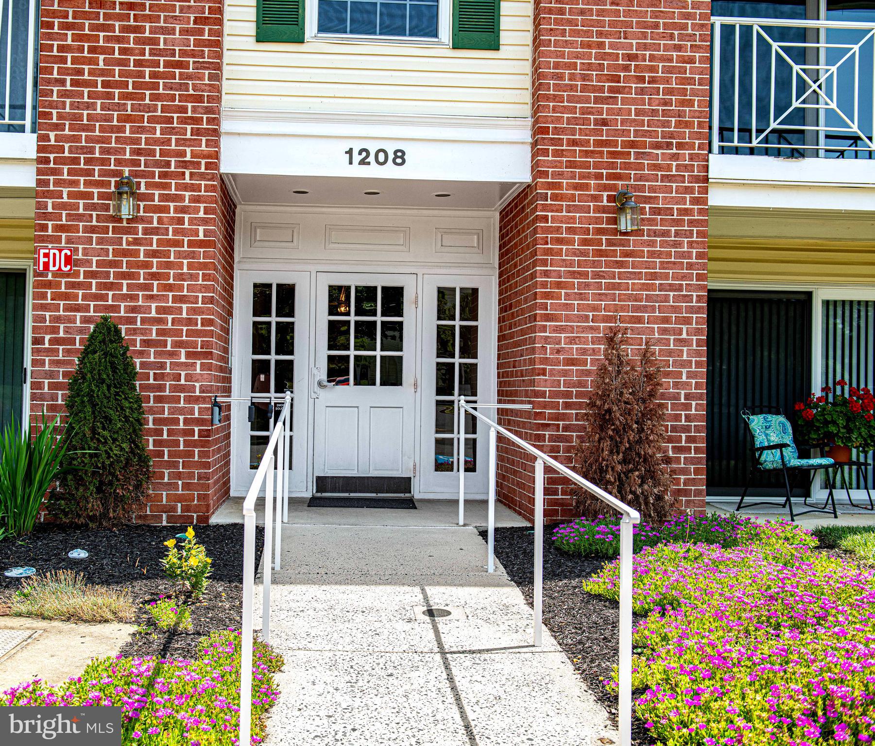 1208 MIST WOOD COURT 204