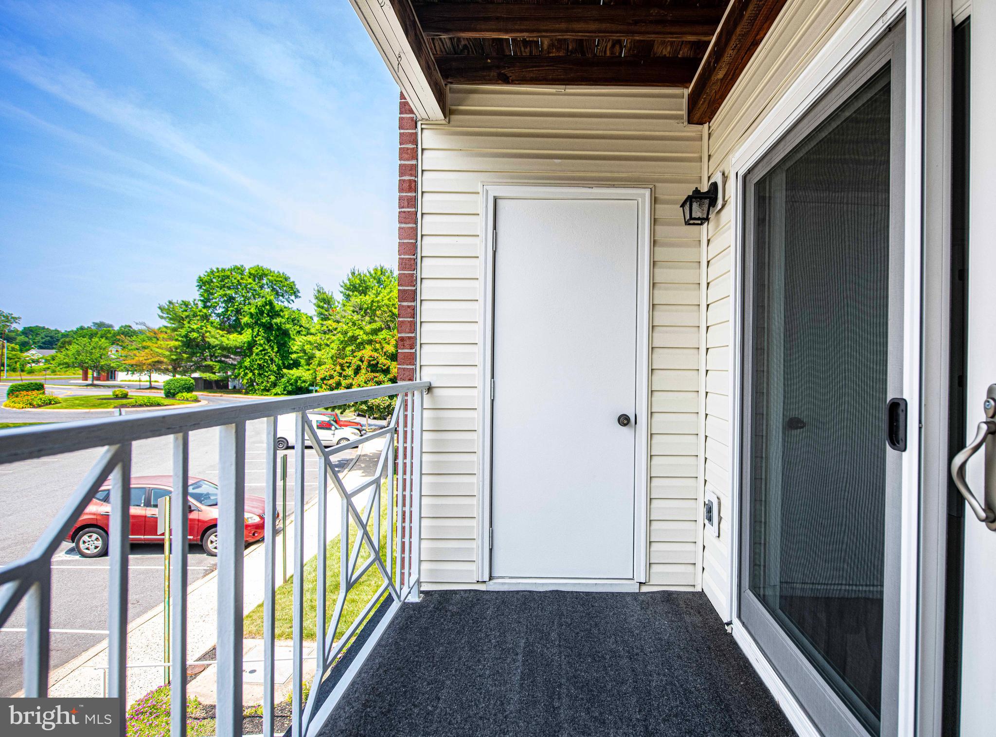 RIVERSIDE - Residential