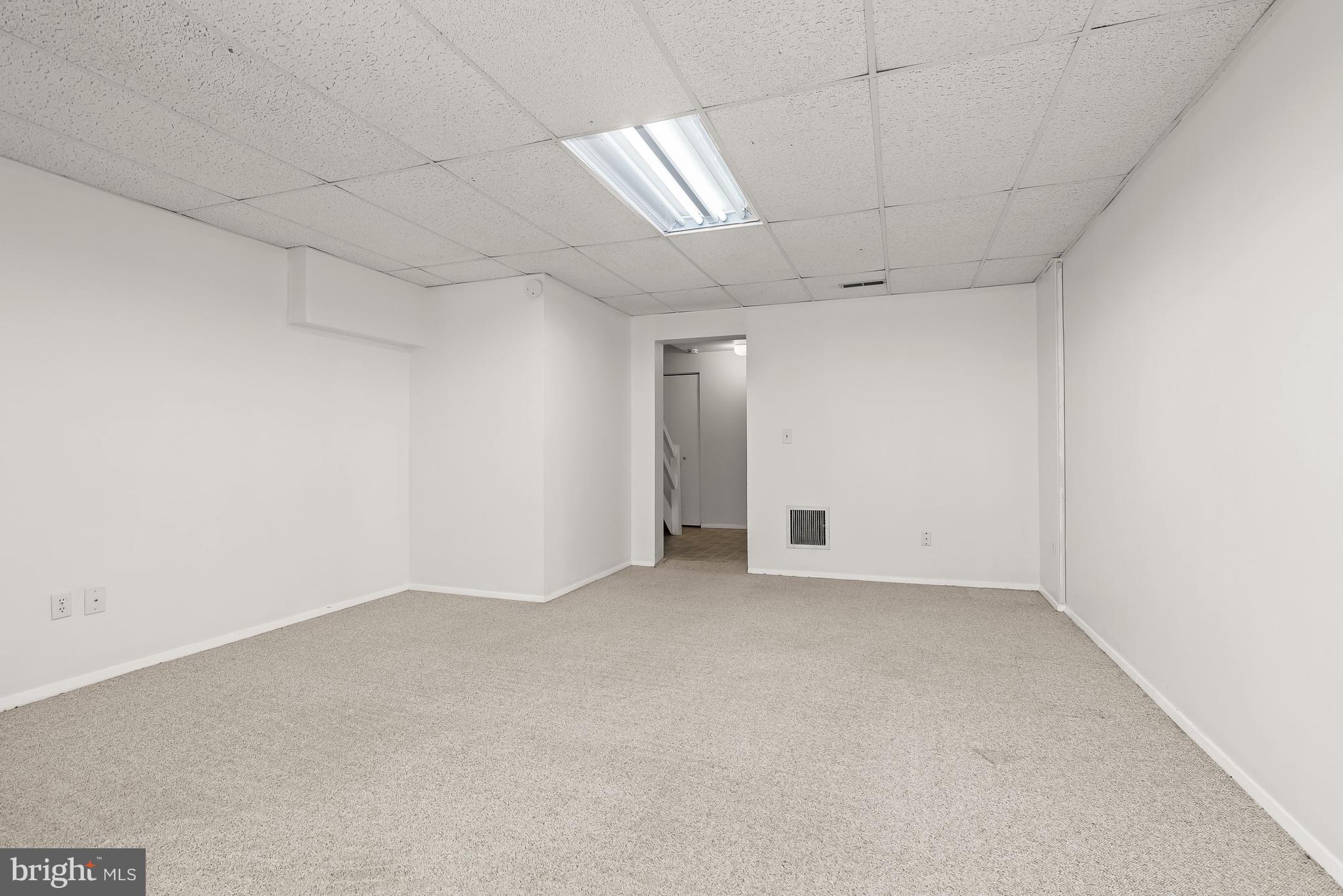 GREENBERRY WOODS - Residential