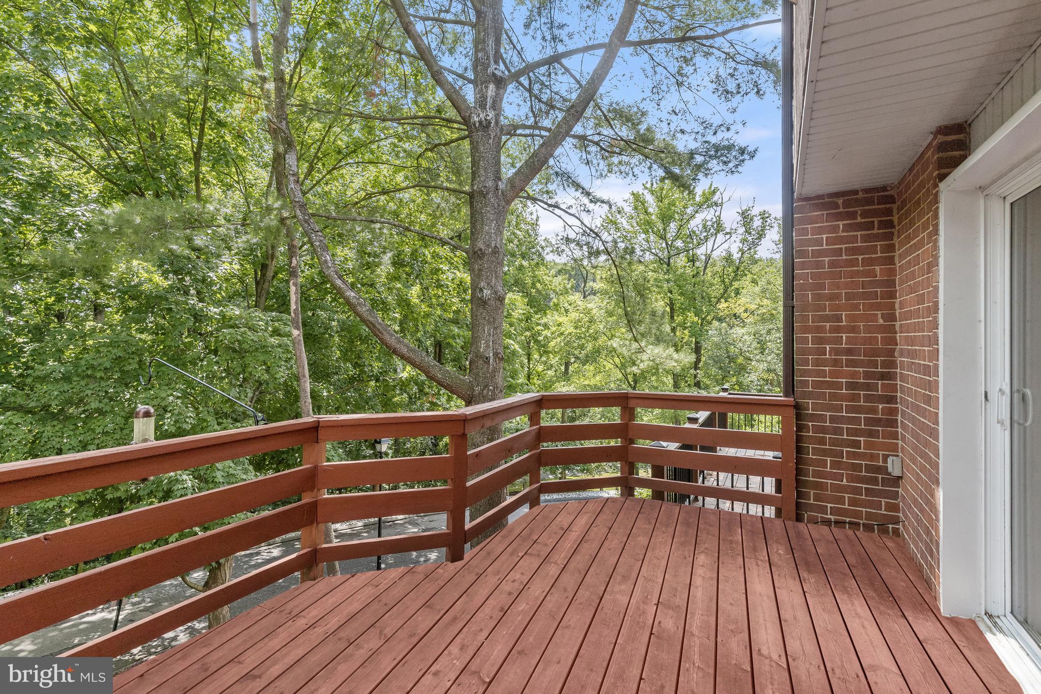 GREENBERRY WOODS - Residential