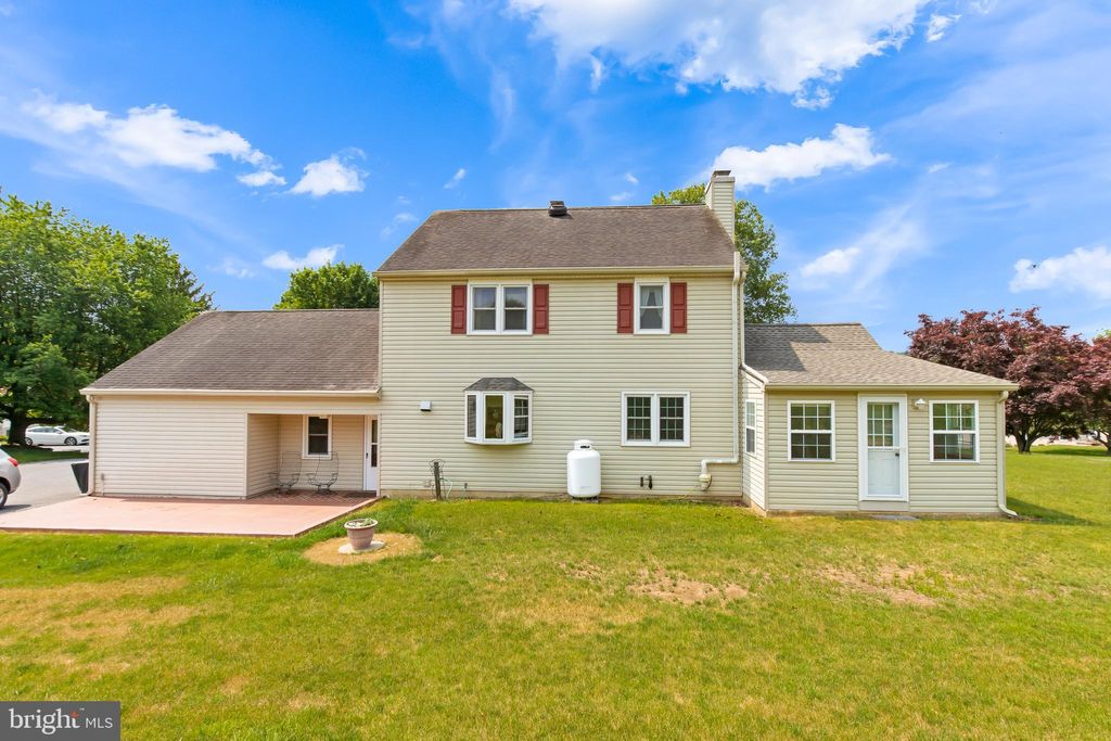 Photo of 6 SPRINGSIDE DR, QUARRYVILLE, PA 17566 (MLS # PALA2037522)