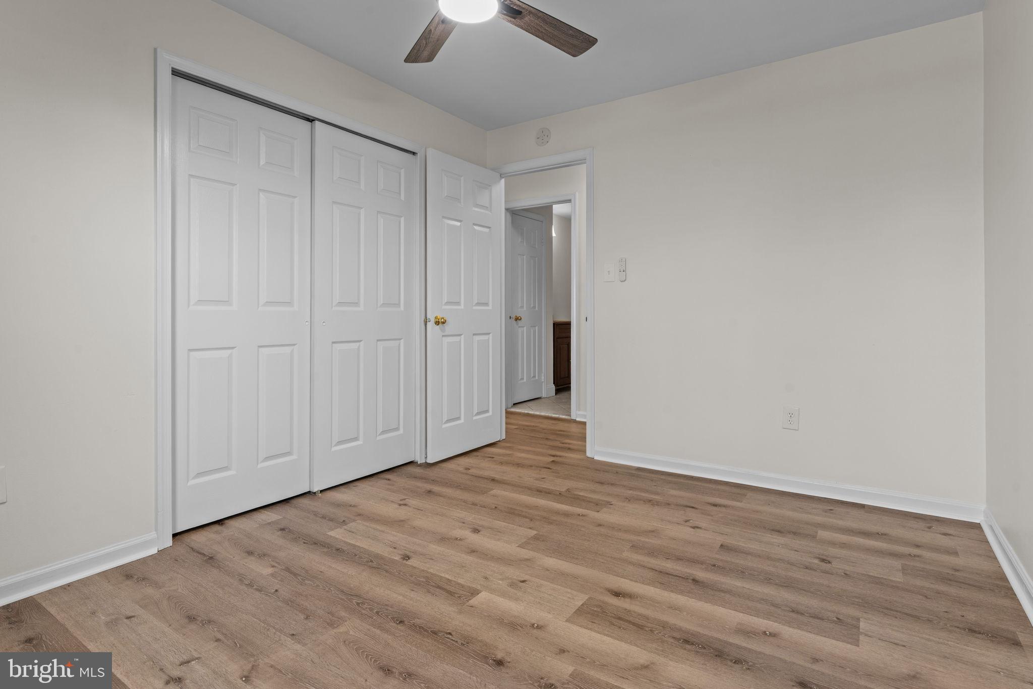 MAKEFIELD GLEN - Residential