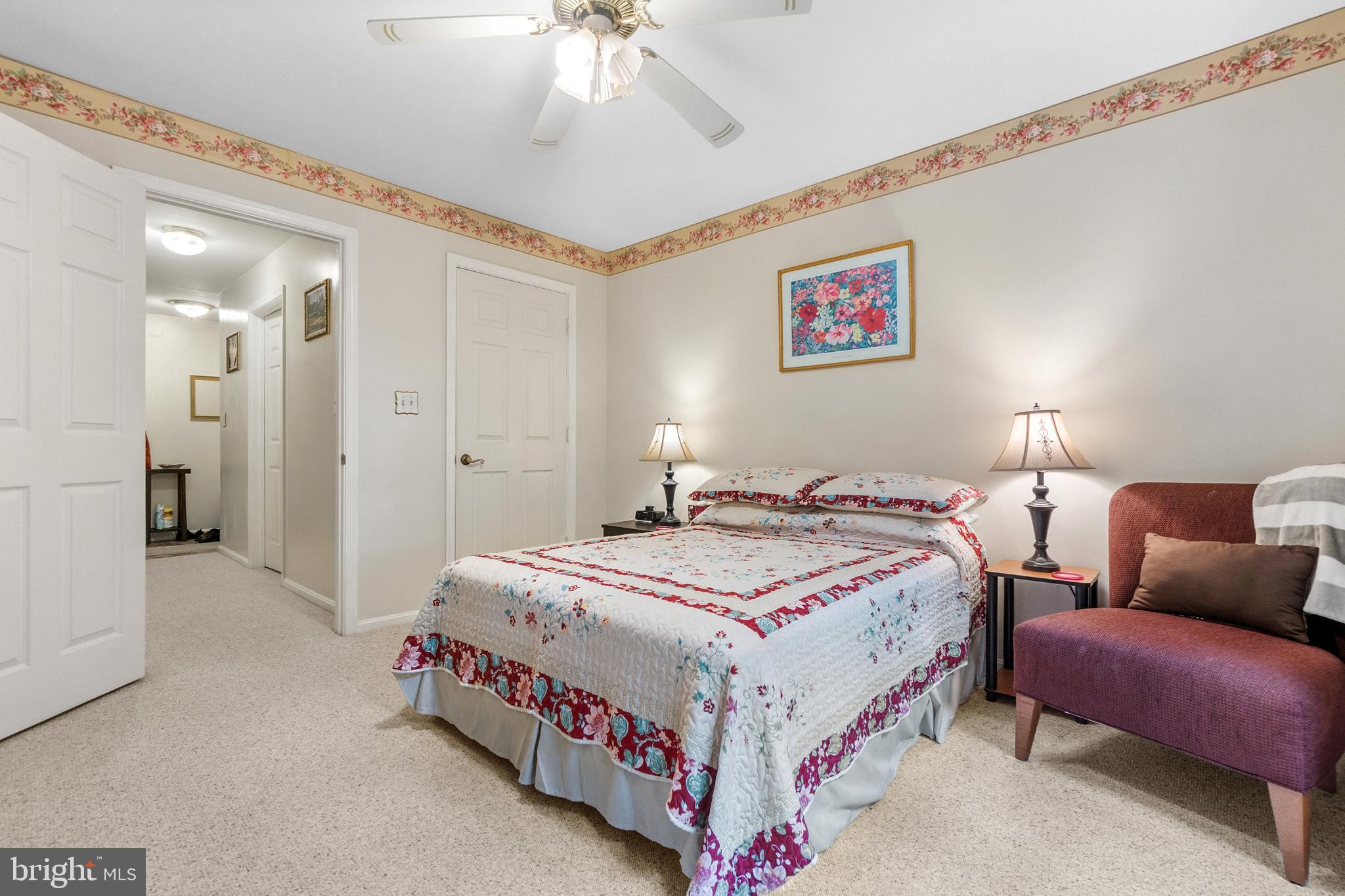 GREENBELT LAKE VILLAGE - Residential