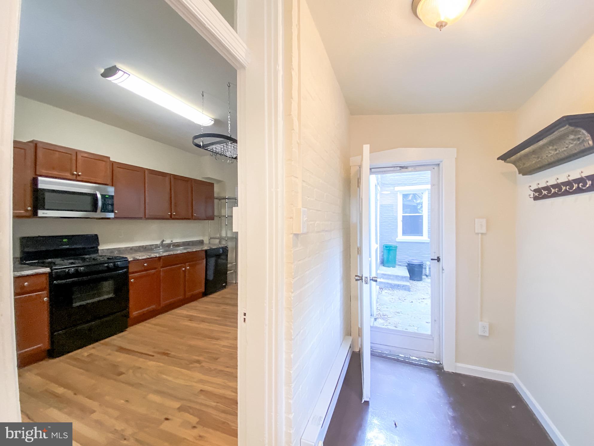 227 E WALNUT STREET