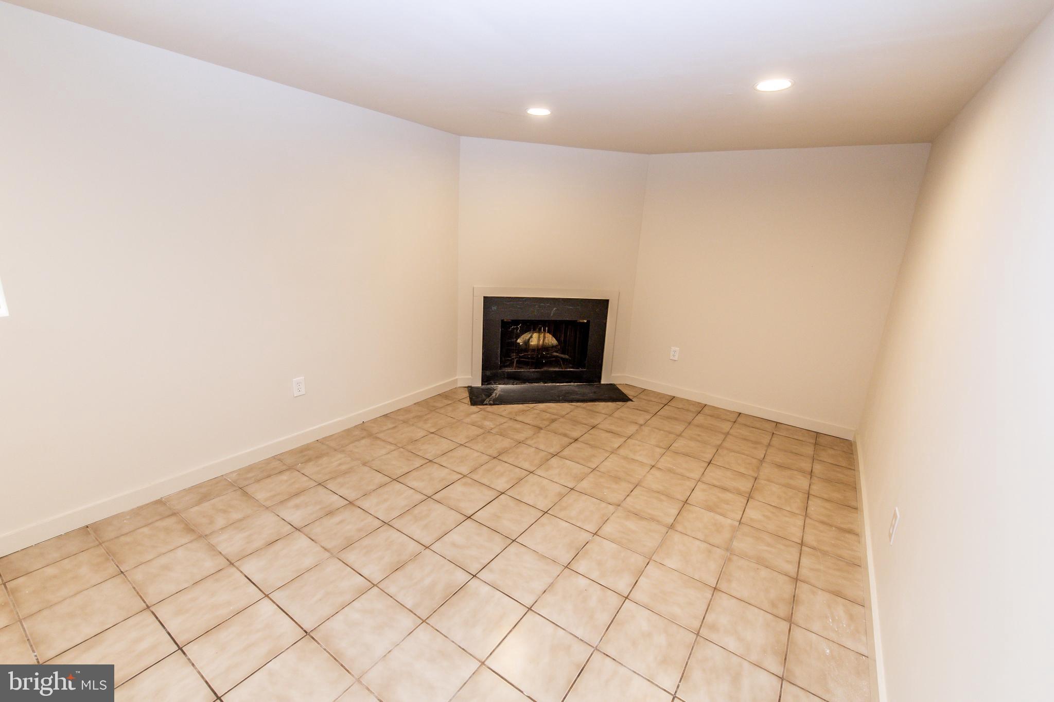 WOODSTREAM VILLAGE PLAT - Residential